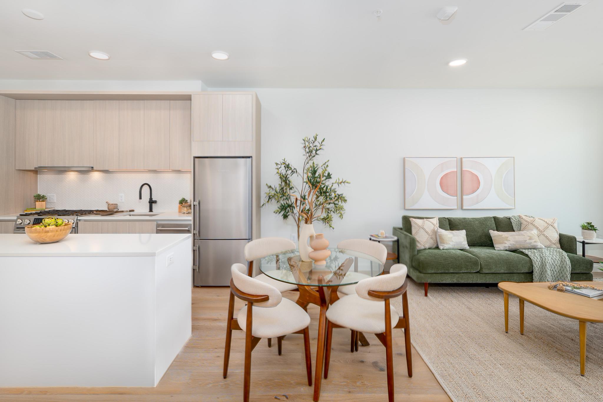 2209 S 1st St # 313, Austin, TX 78704