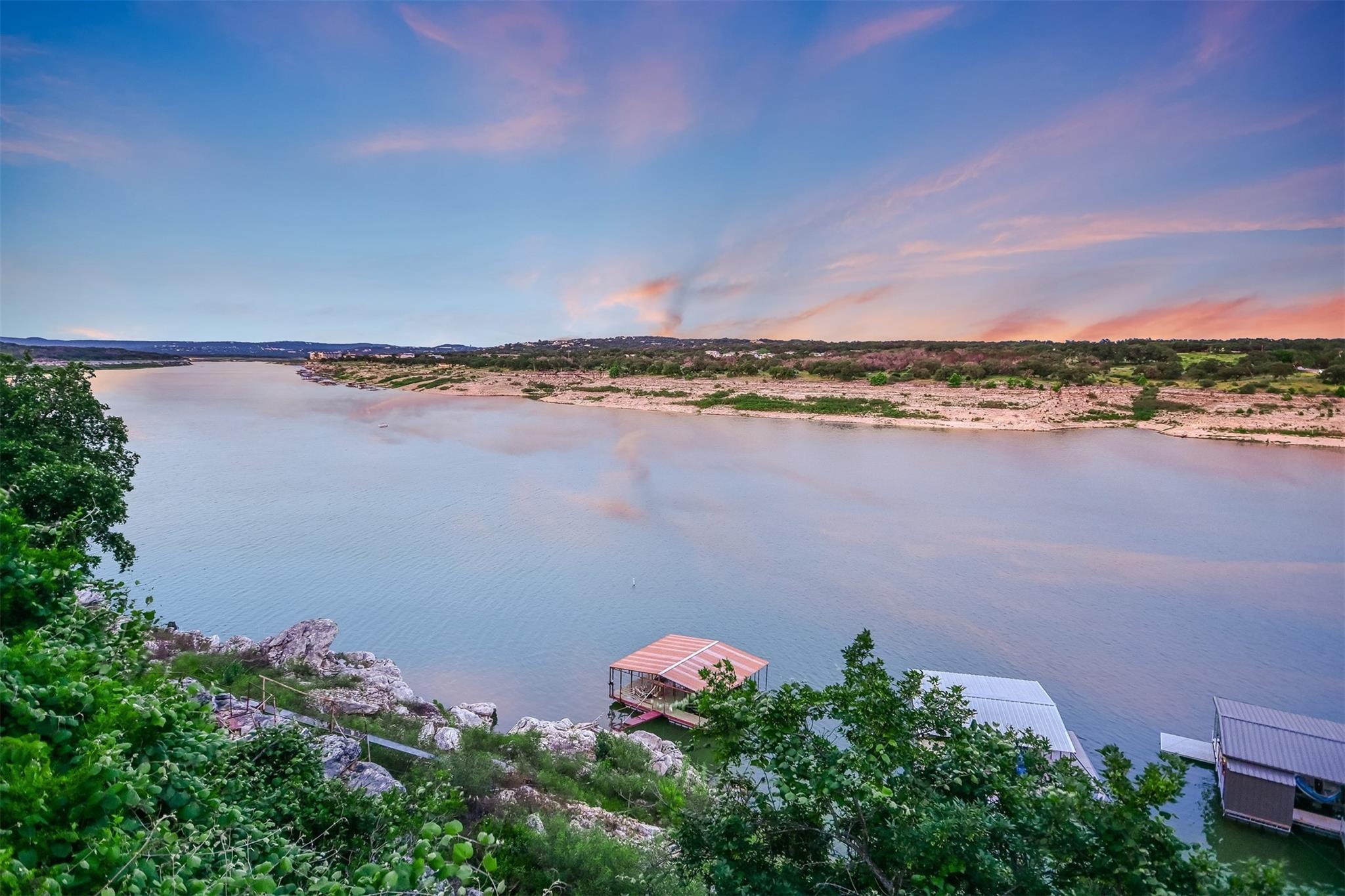 22401 Felicia Dr, Spicewood, TX 78669