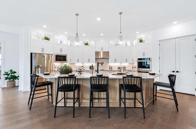 12 W El Camino Real, Wimberley, TX 78676