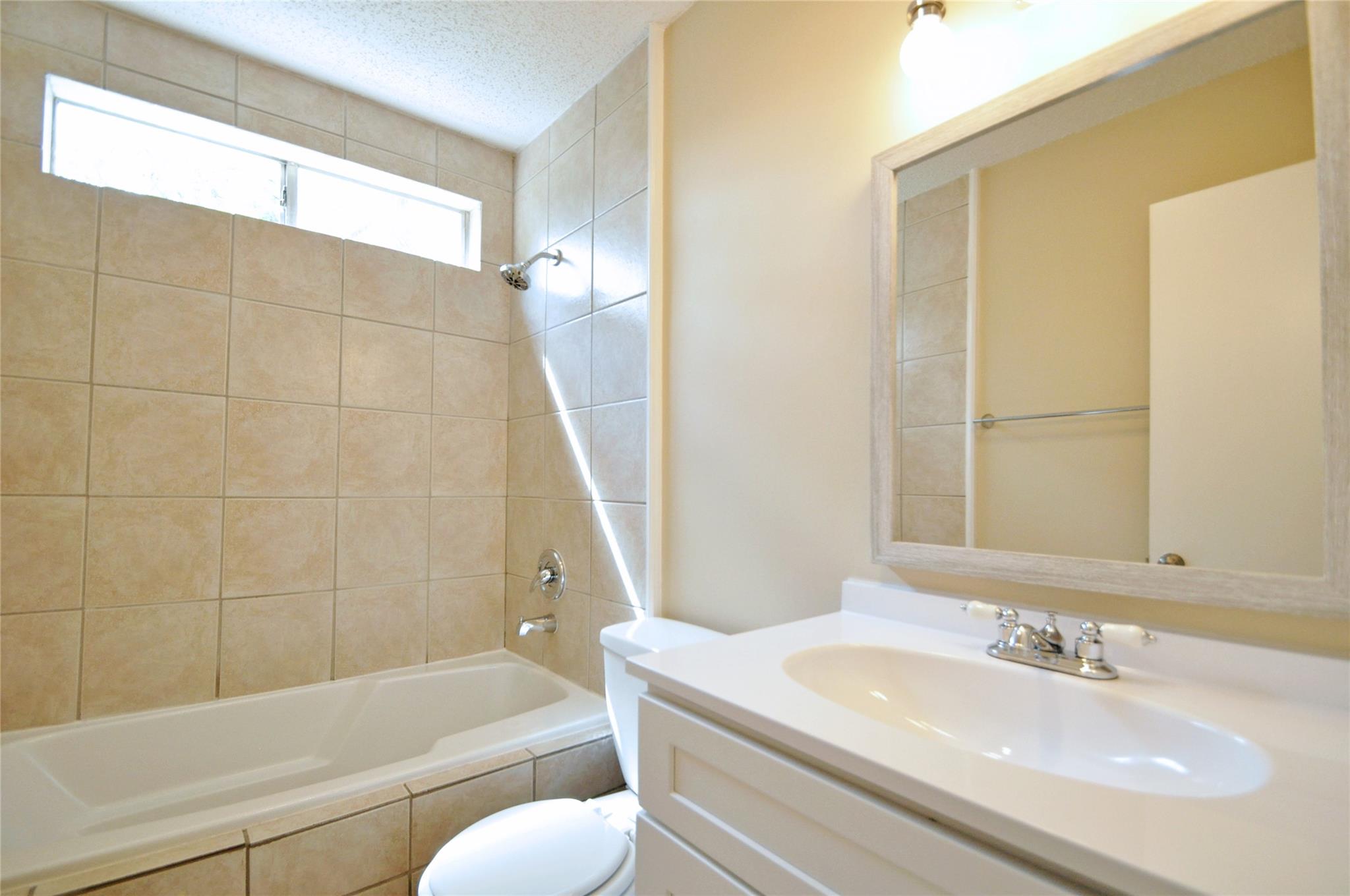13305 Cowdray Park, Austin, TX 78729