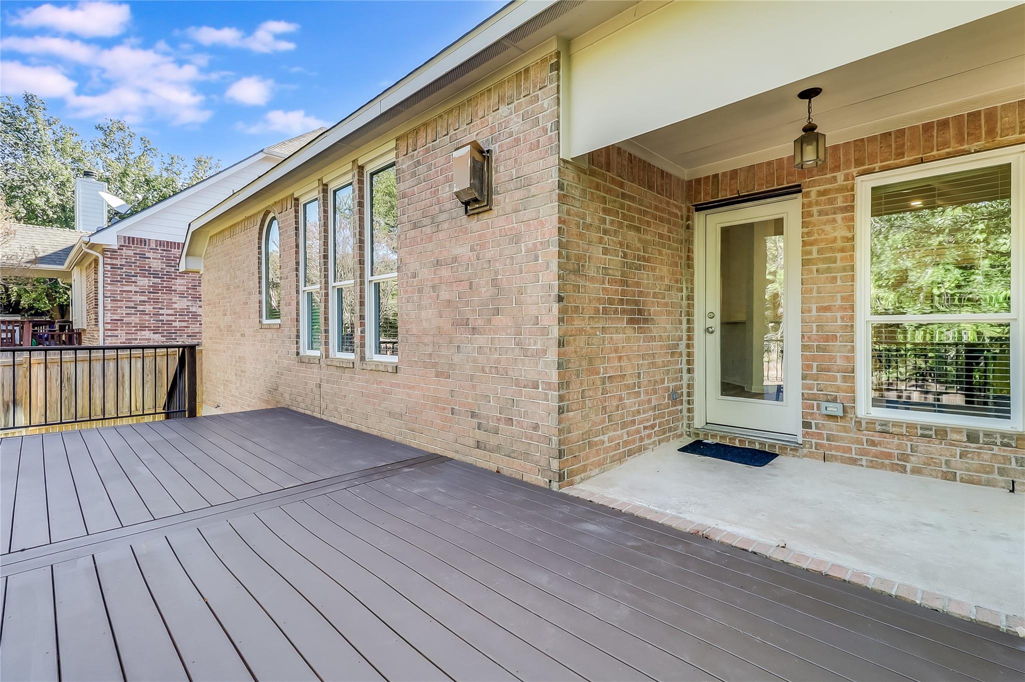 2104 Westfalian Trl, Austin, TX 78732