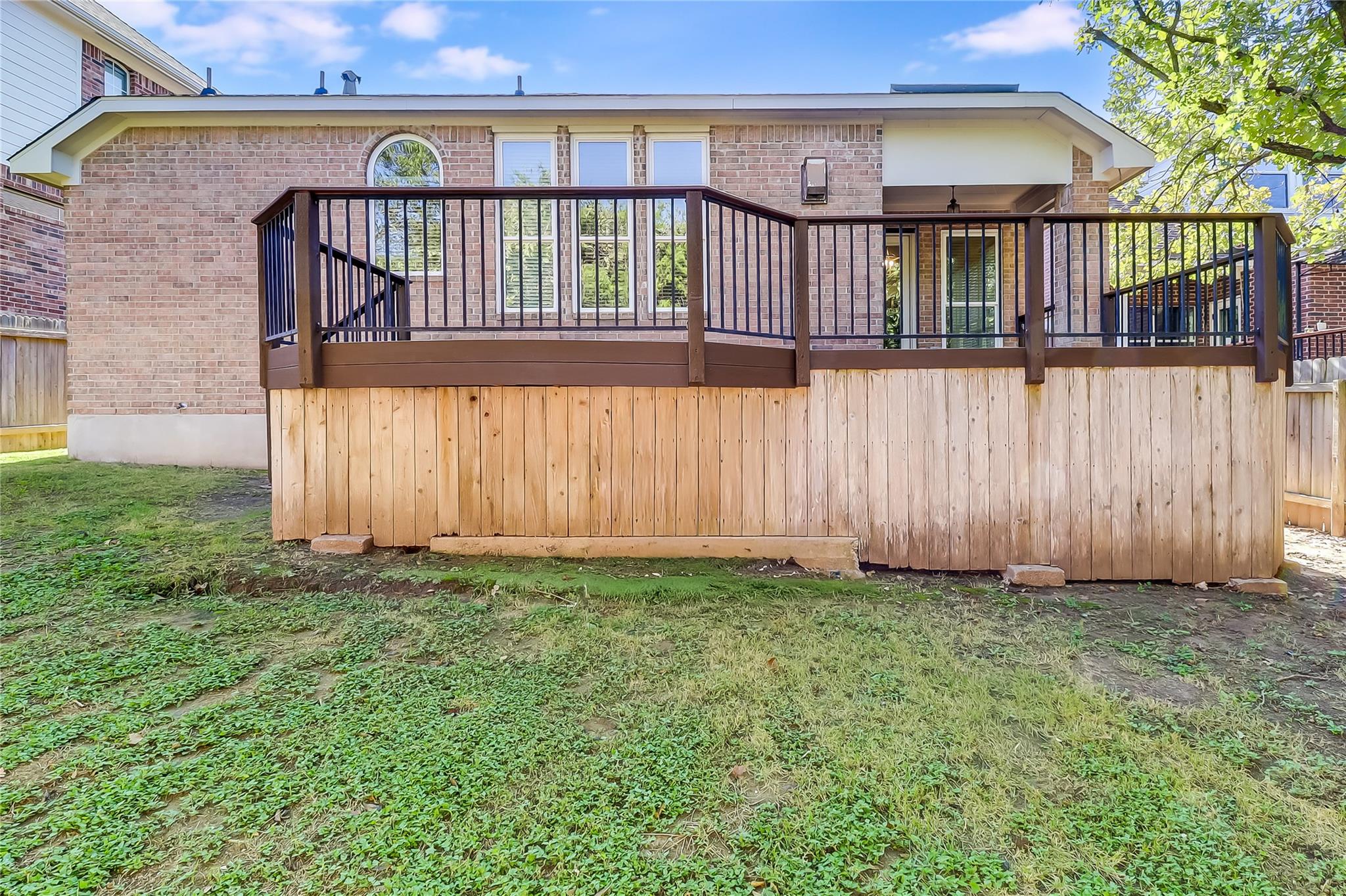 2104 Westfalian Trl, Austin, TX 78732