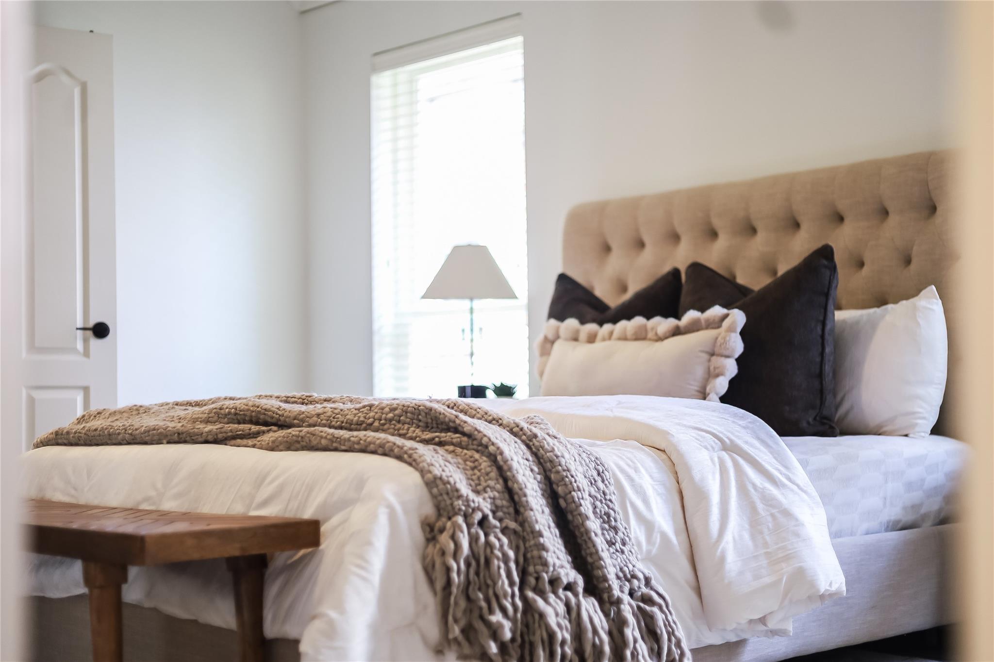 2104 Westfalian Trl, Austin, TX 78732