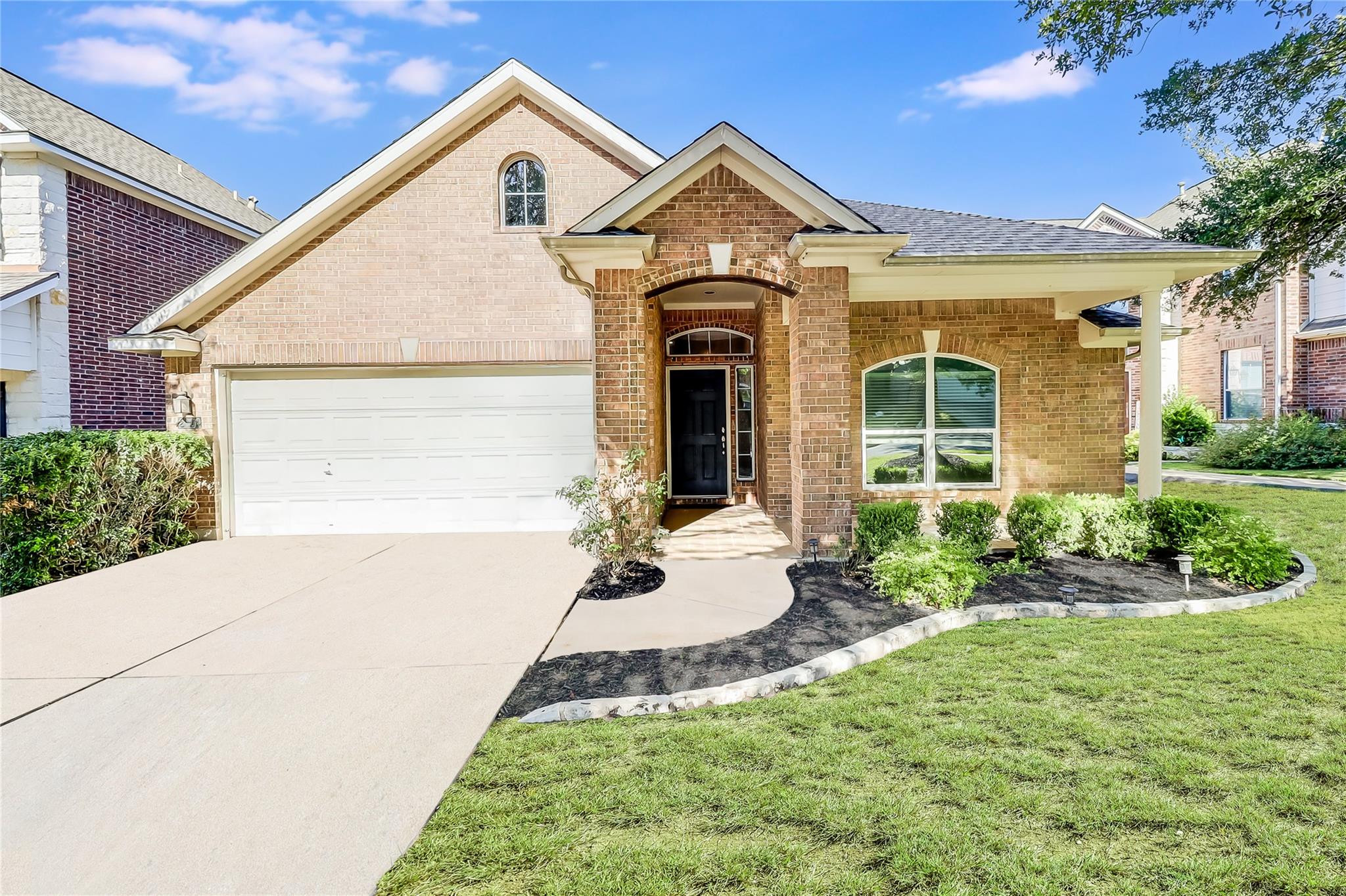 2104 Westfalian Trl, Austin, TX 78732