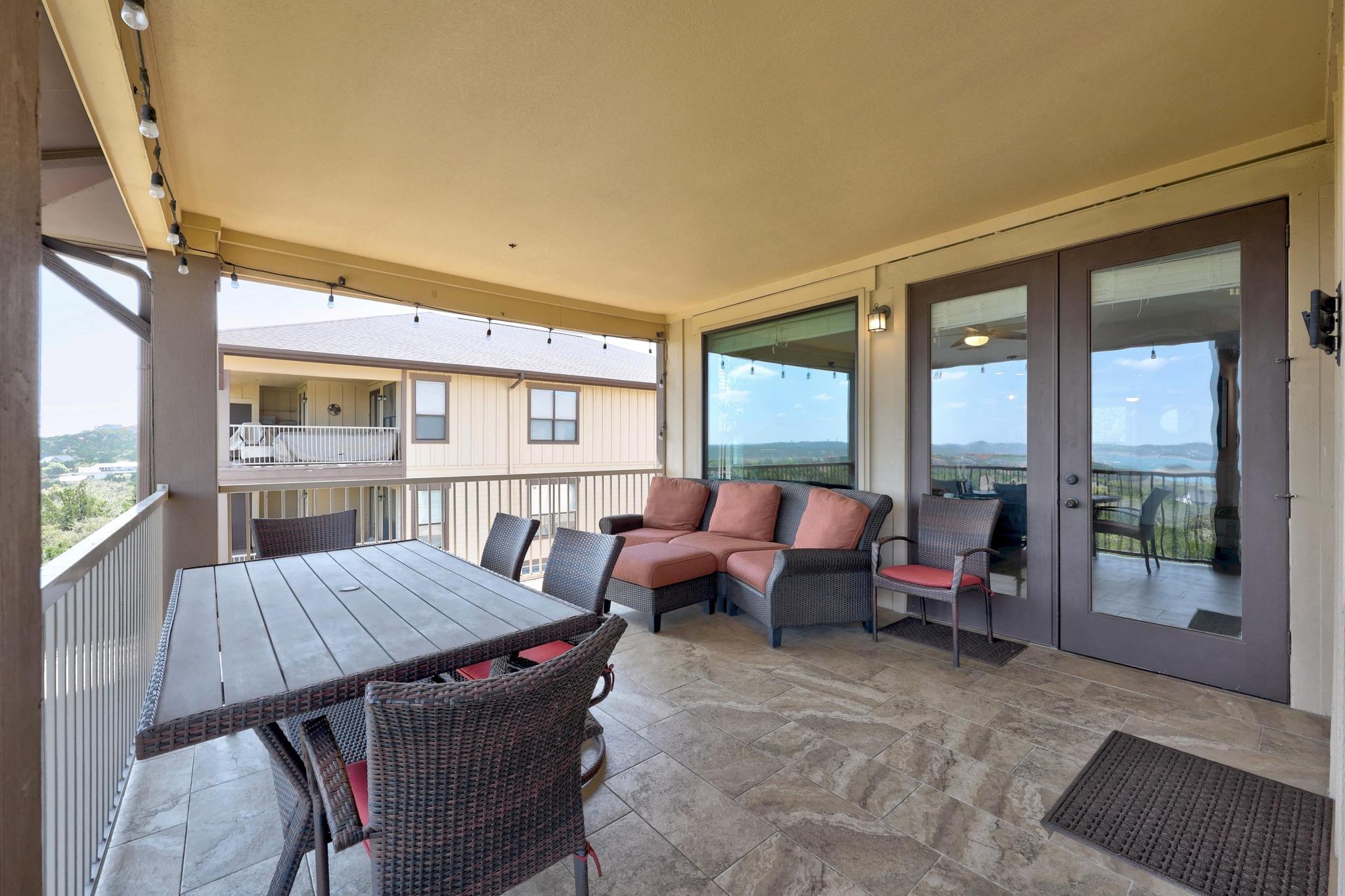 17708 Maritime Point Dr # 301, Jonestown, TX 78645