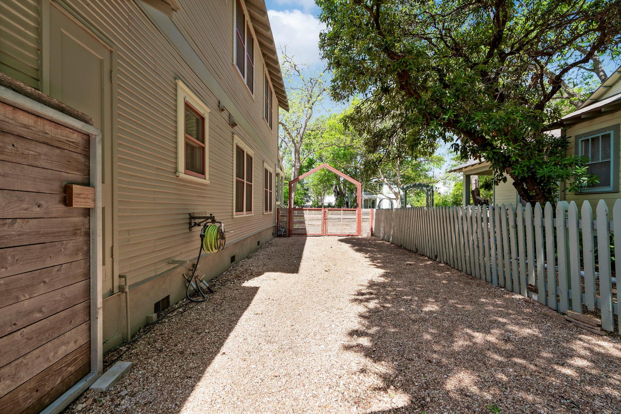 4103 Avenue F, Austin, TX 78751
