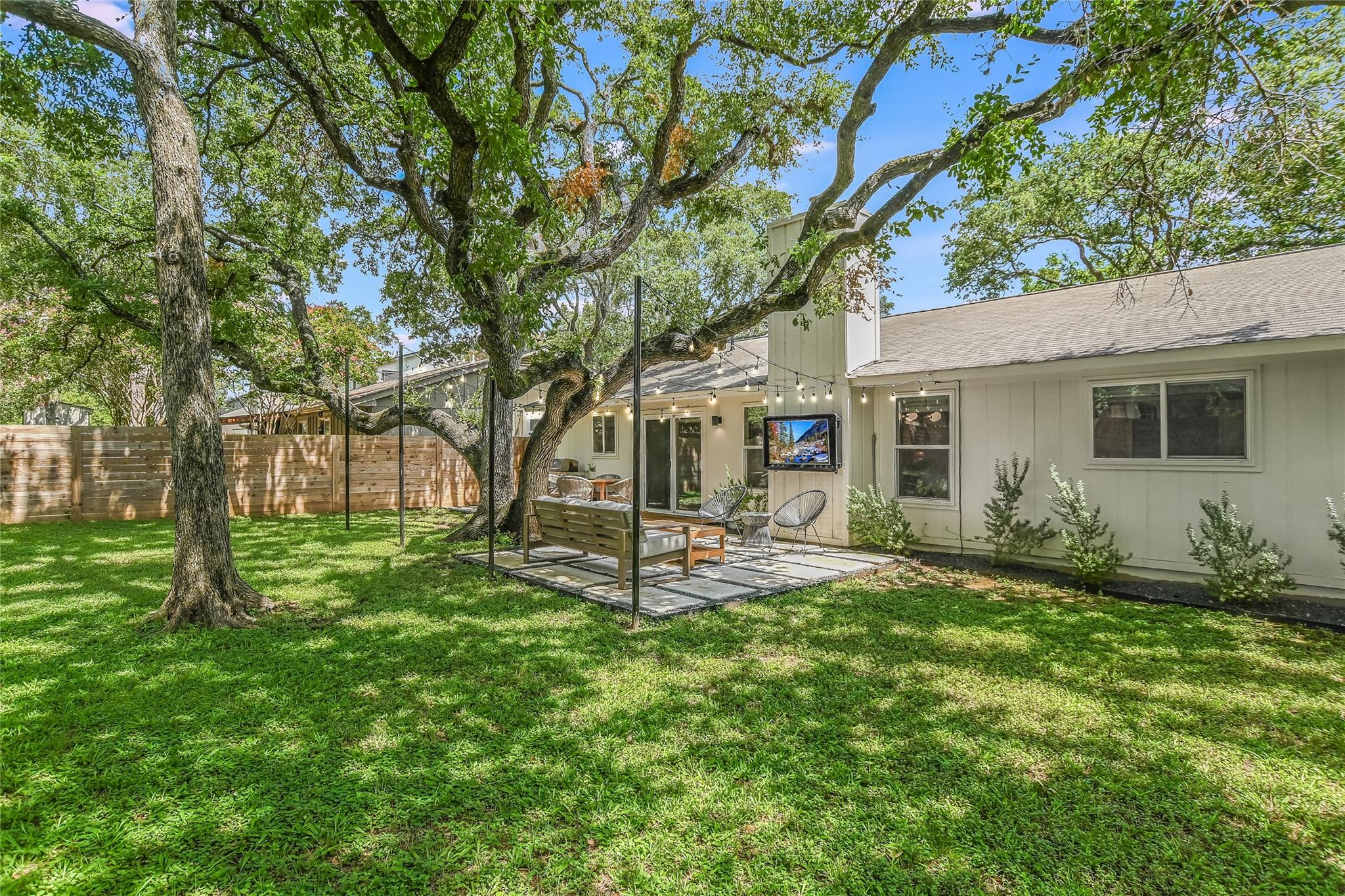 3311 Harpers Ferry Ln, Austin, TX 78745