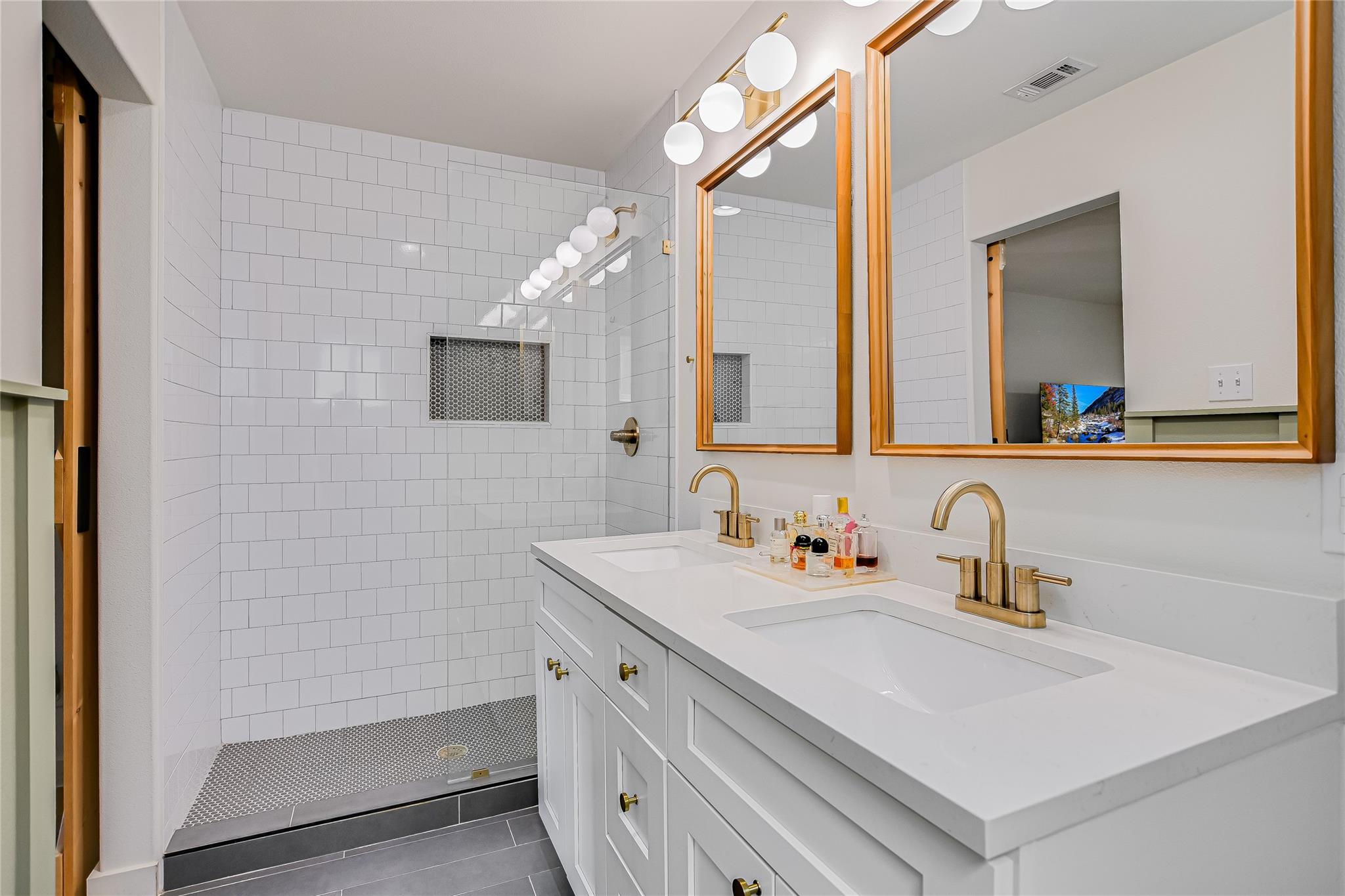 3311 Harpers Ferry Ln, Austin, TX 78745