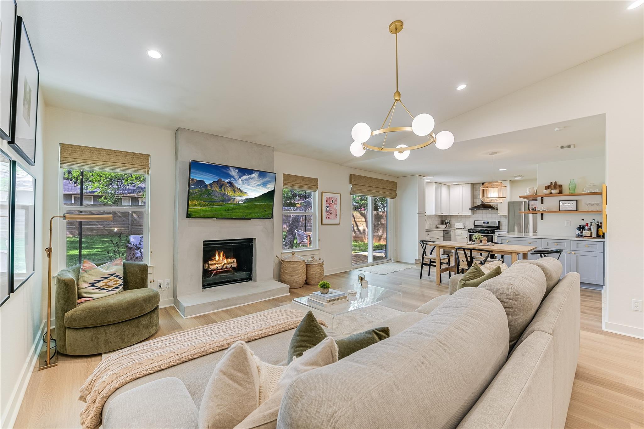 3311 Harpers Ferry Ln, Austin, TX 78745
