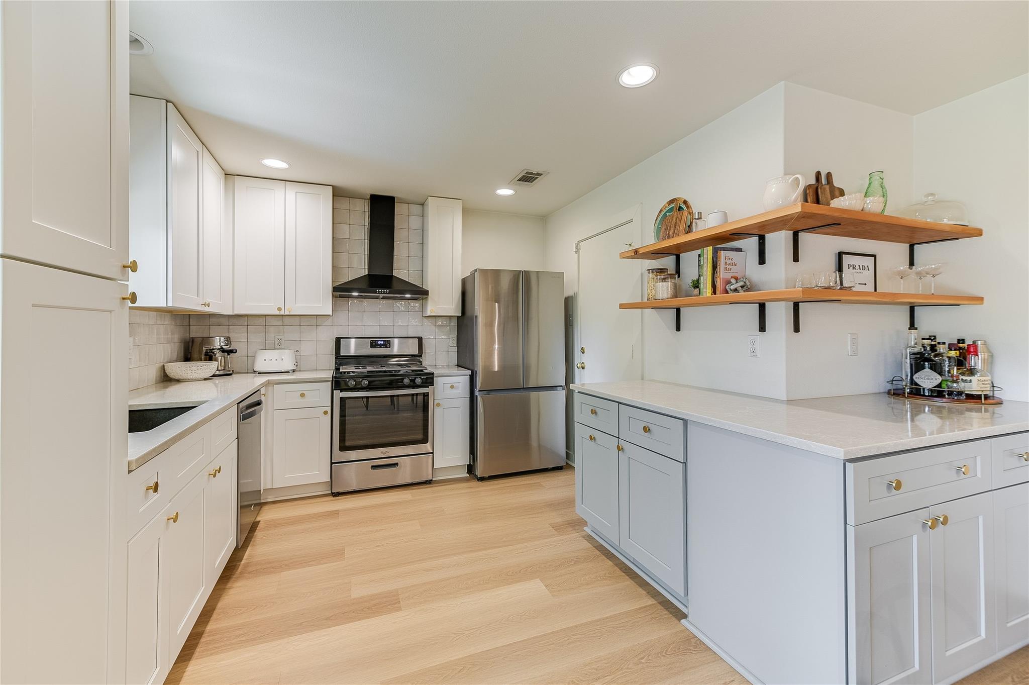 3311 Harpers Ferry Ln, Austin, TX 78745
