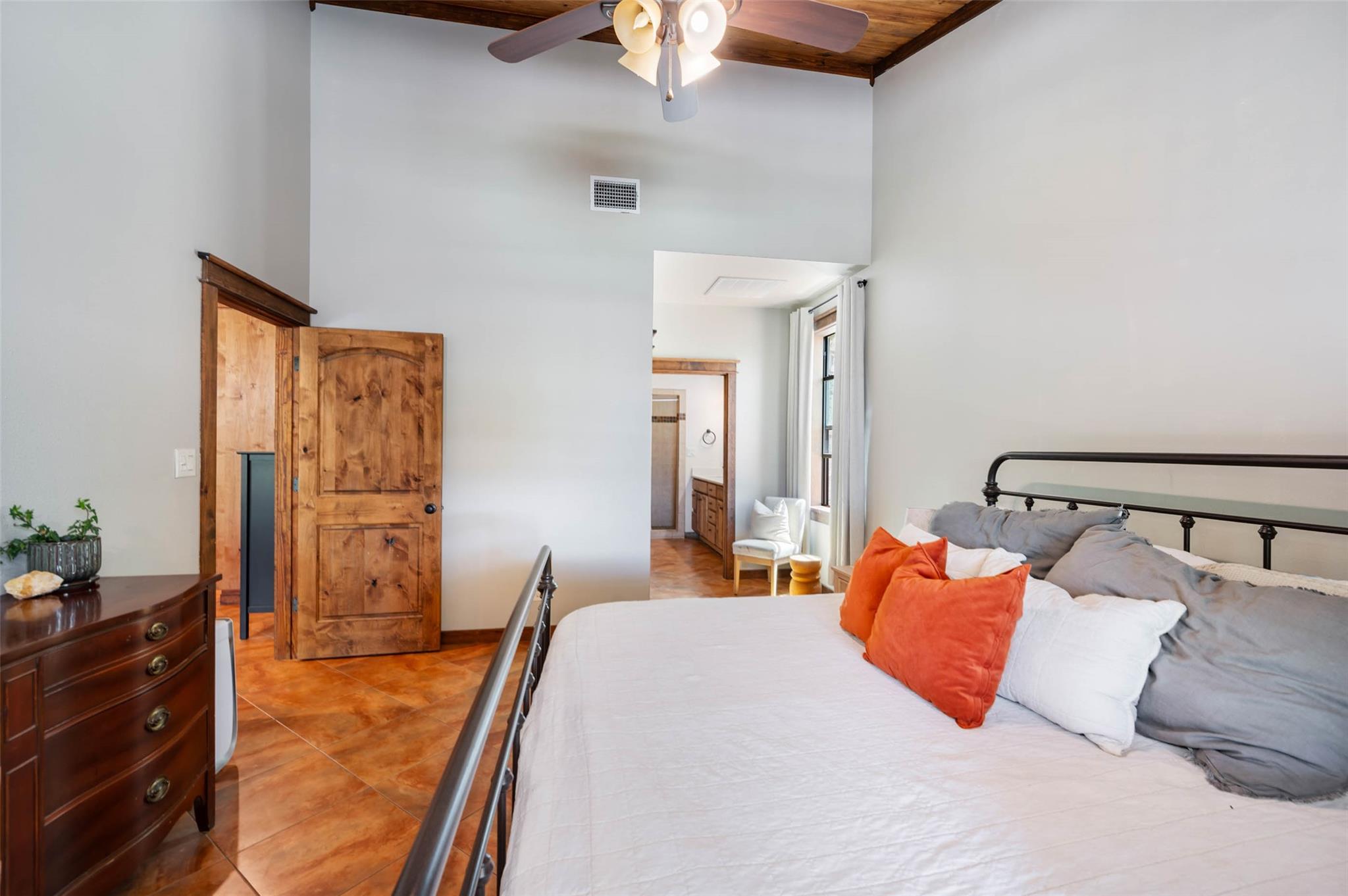 728 Upper Moffett Rd, Medina, TX 78055