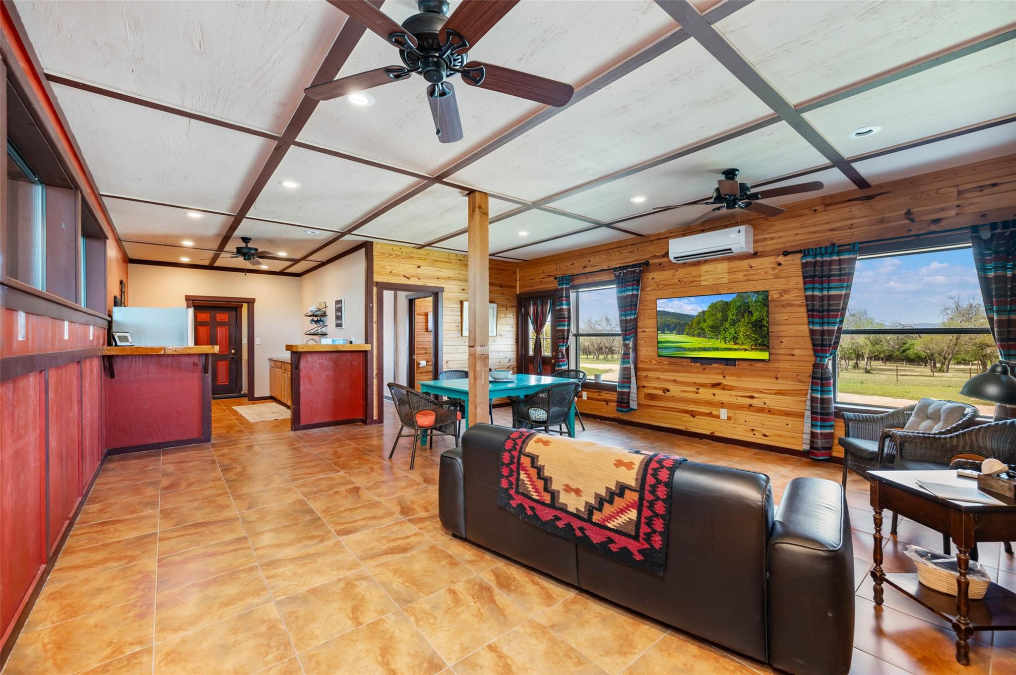 728 Upper Moffett Rd, Medina, TX 78055