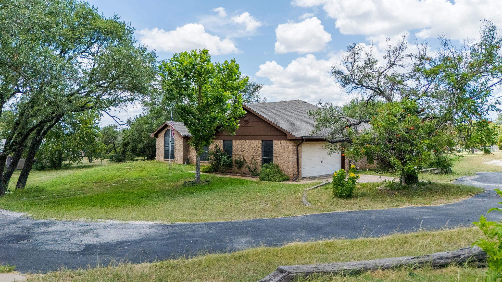 248 CR 4963, Kempner, TX 76539