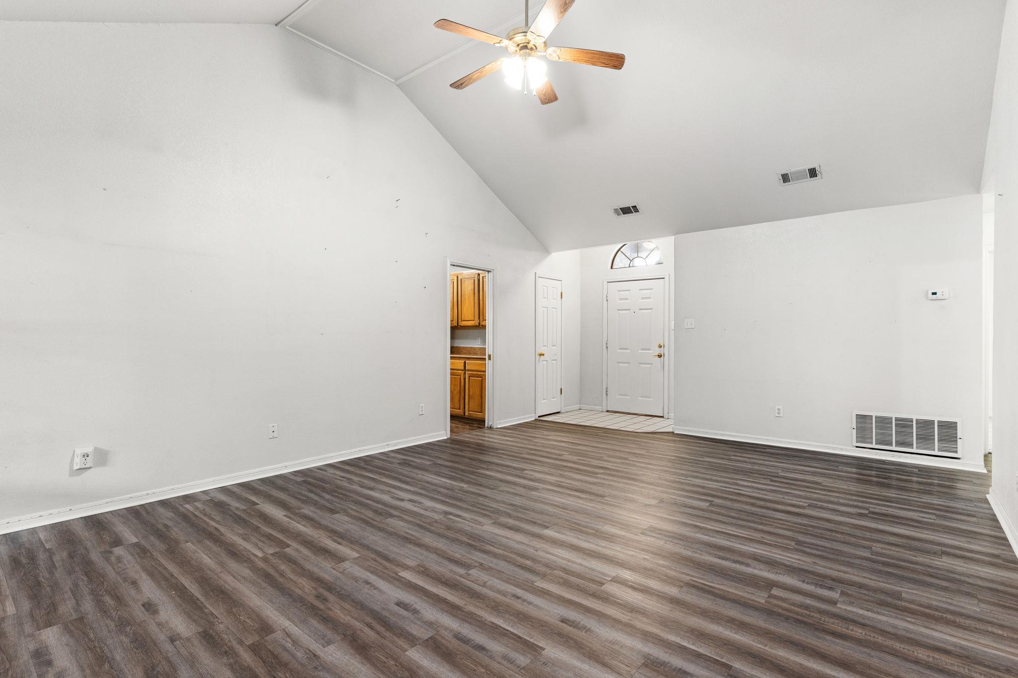 248 CR 4963, Kempner, TX 76539