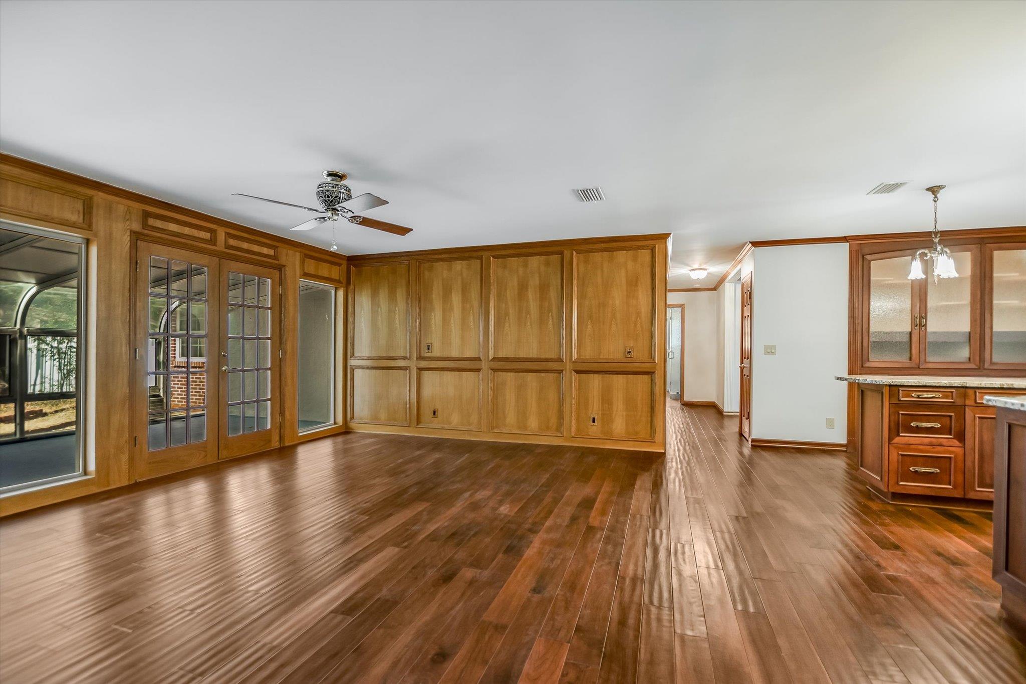 11906 Arch Hill Dr, Austin, TX 78750