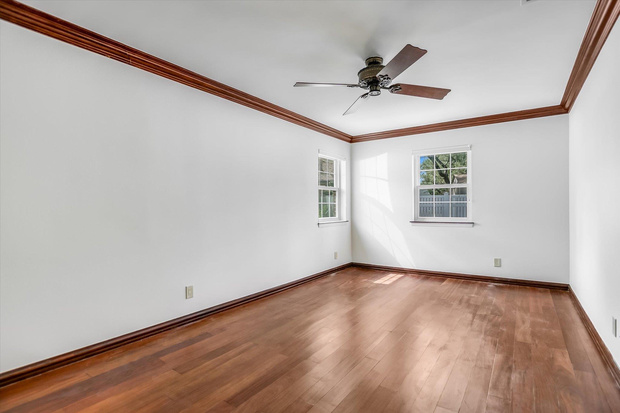 11906 Arch Hill Dr, Austin, TX 78750