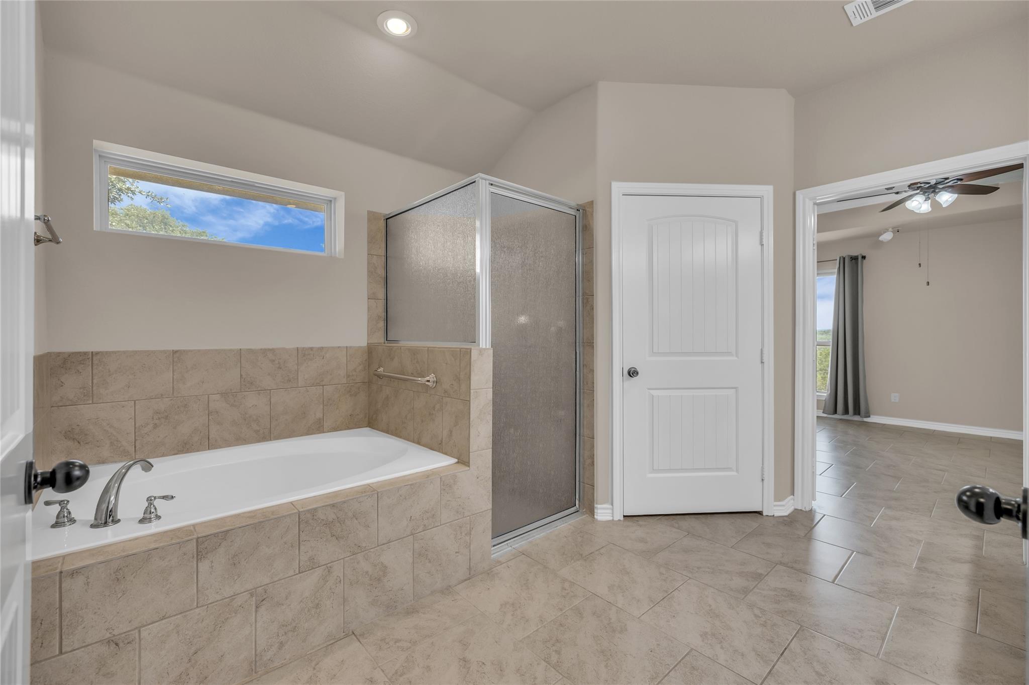 1802 Cattail Dr, Canyon Lake, TX 78133