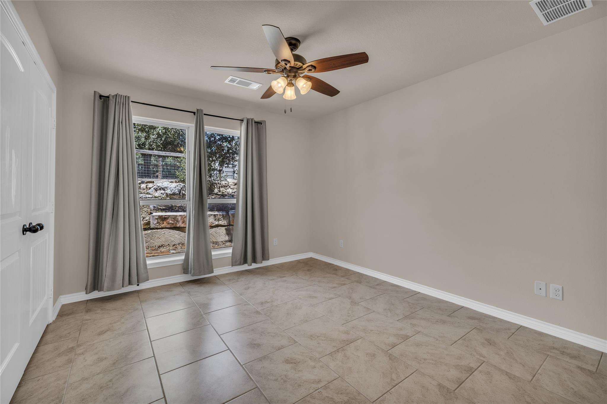 1802 Cattail Dr, Canyon Lake, TX 78133