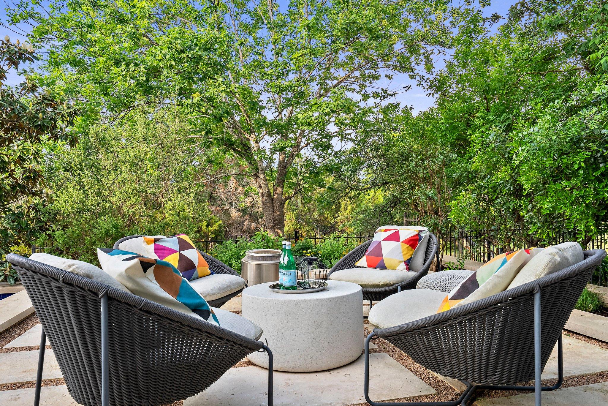 7921 West Rim Dr, Austin, TX 78731