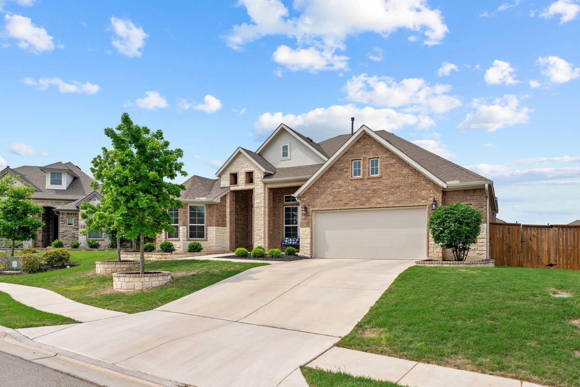 629 Asher Ct, Leander, TX 78641
