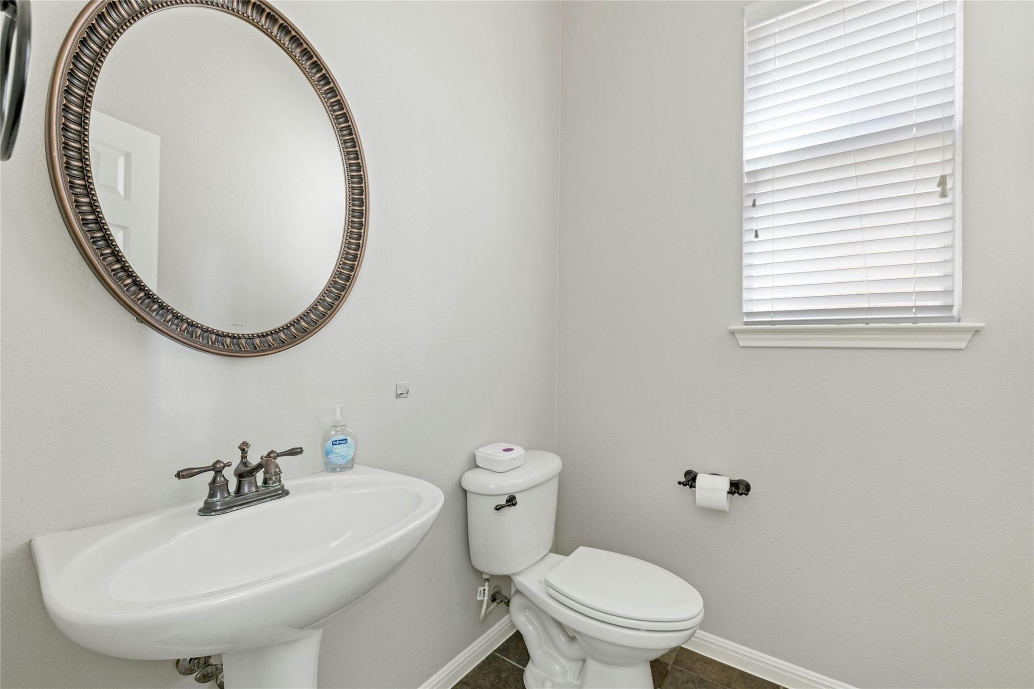 2617 Golden Gate Park, Austin, TX 78732