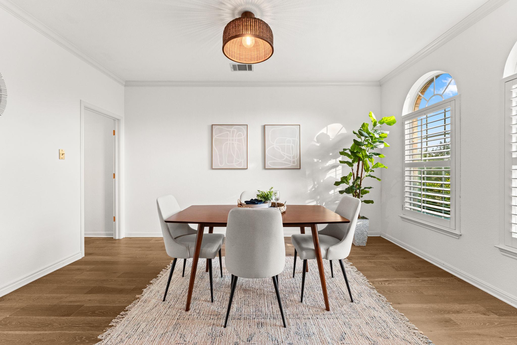 13300 Country Lake Dr, Austin, TX 78732