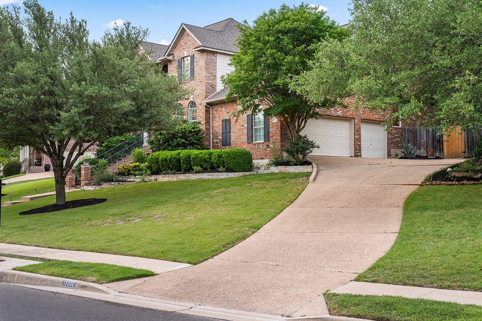 13300 Country Lake Dr, Austin, TX 78732