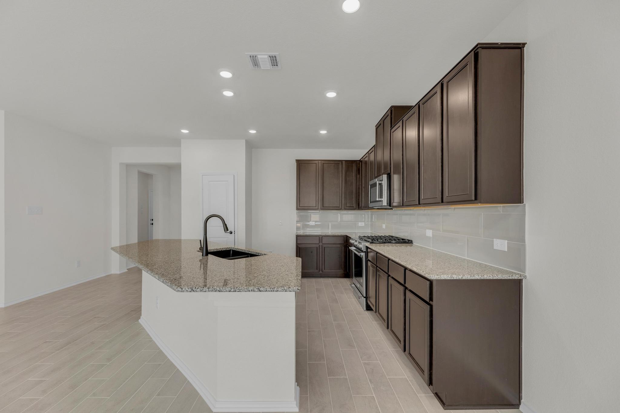 5006 Herculaneum Ln, Round Rock, TX 78665