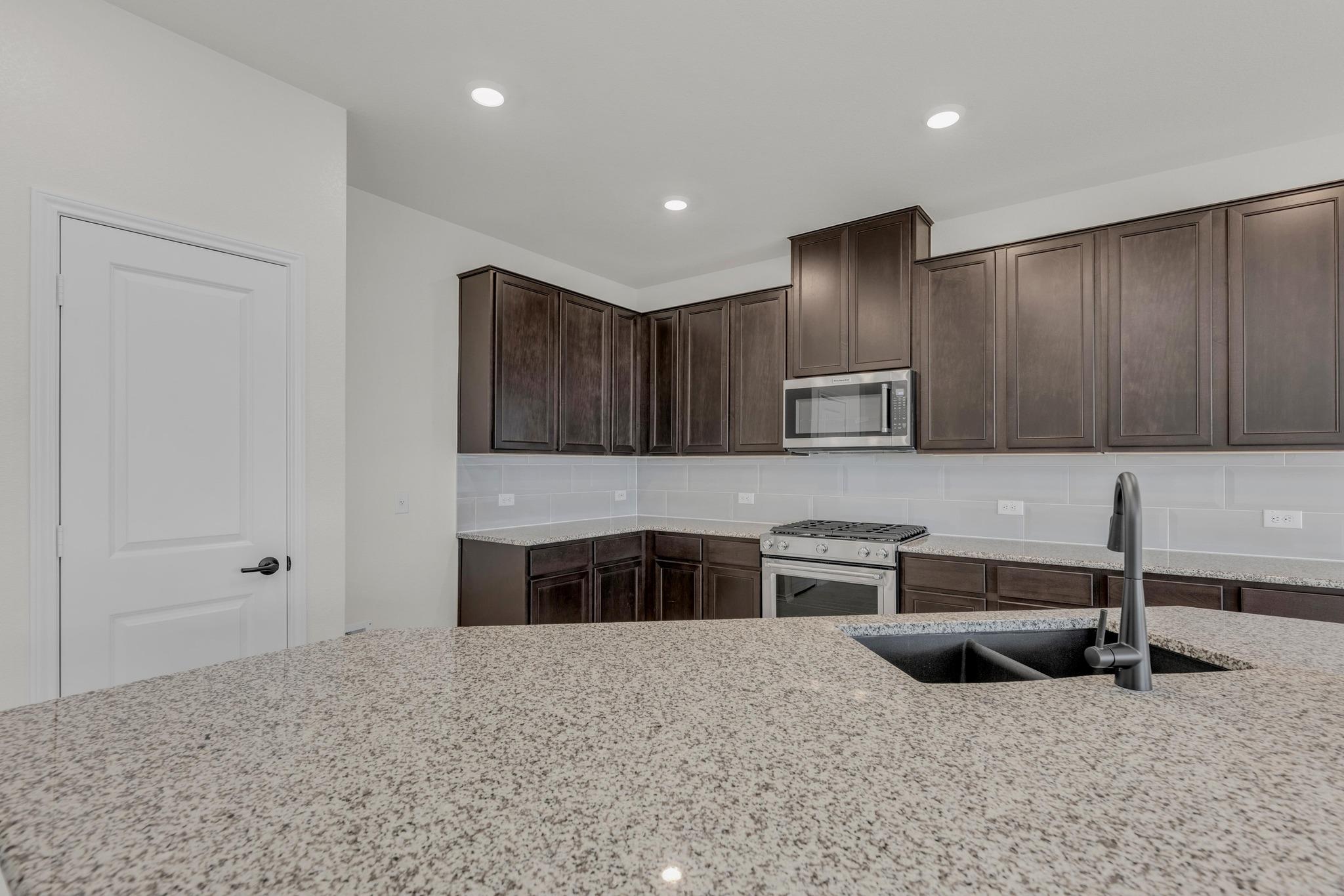 5006 Herculaneum Ln, Round Rock, TX 78665