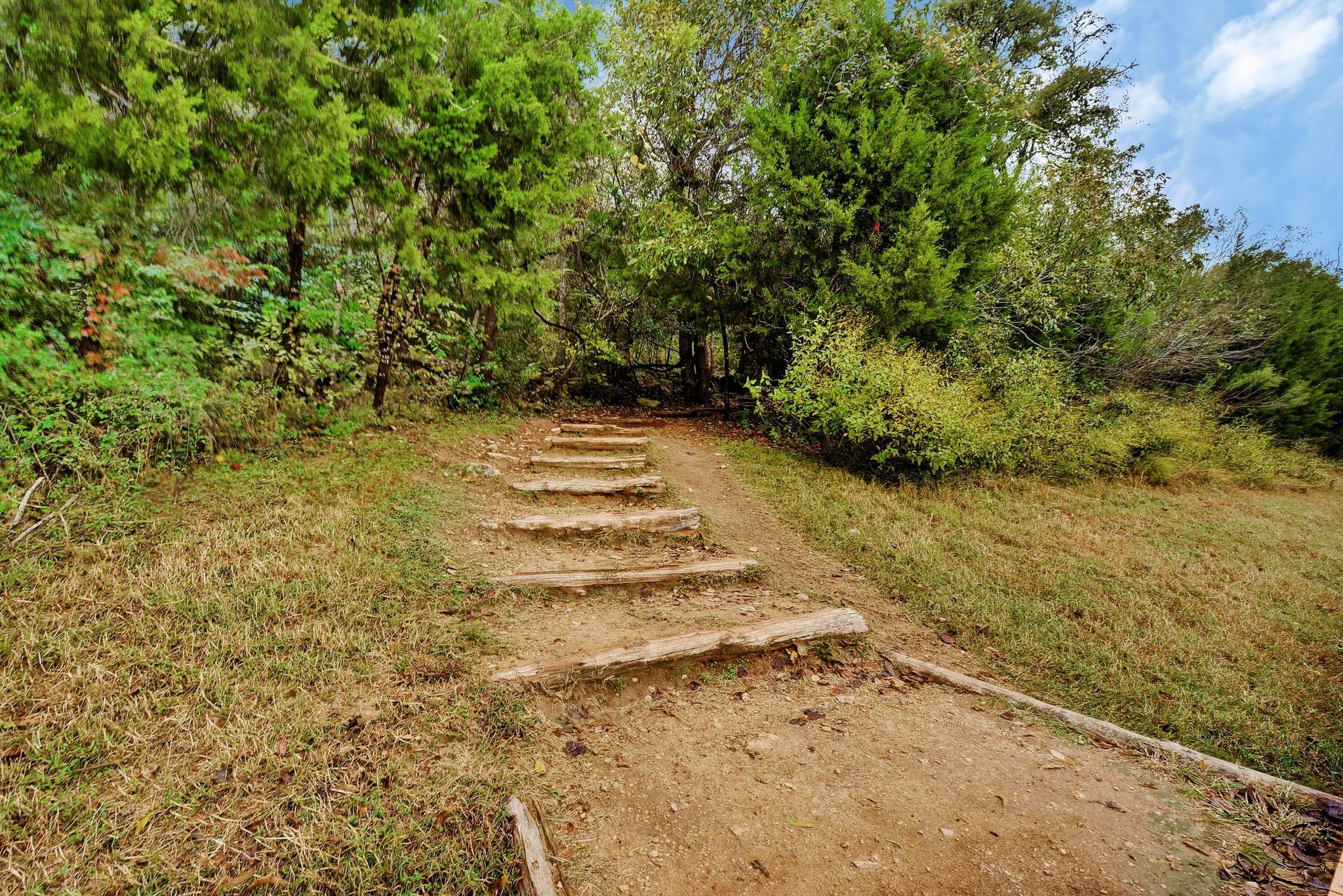 10012 Scull Creek Dr, Austin, TX 78730