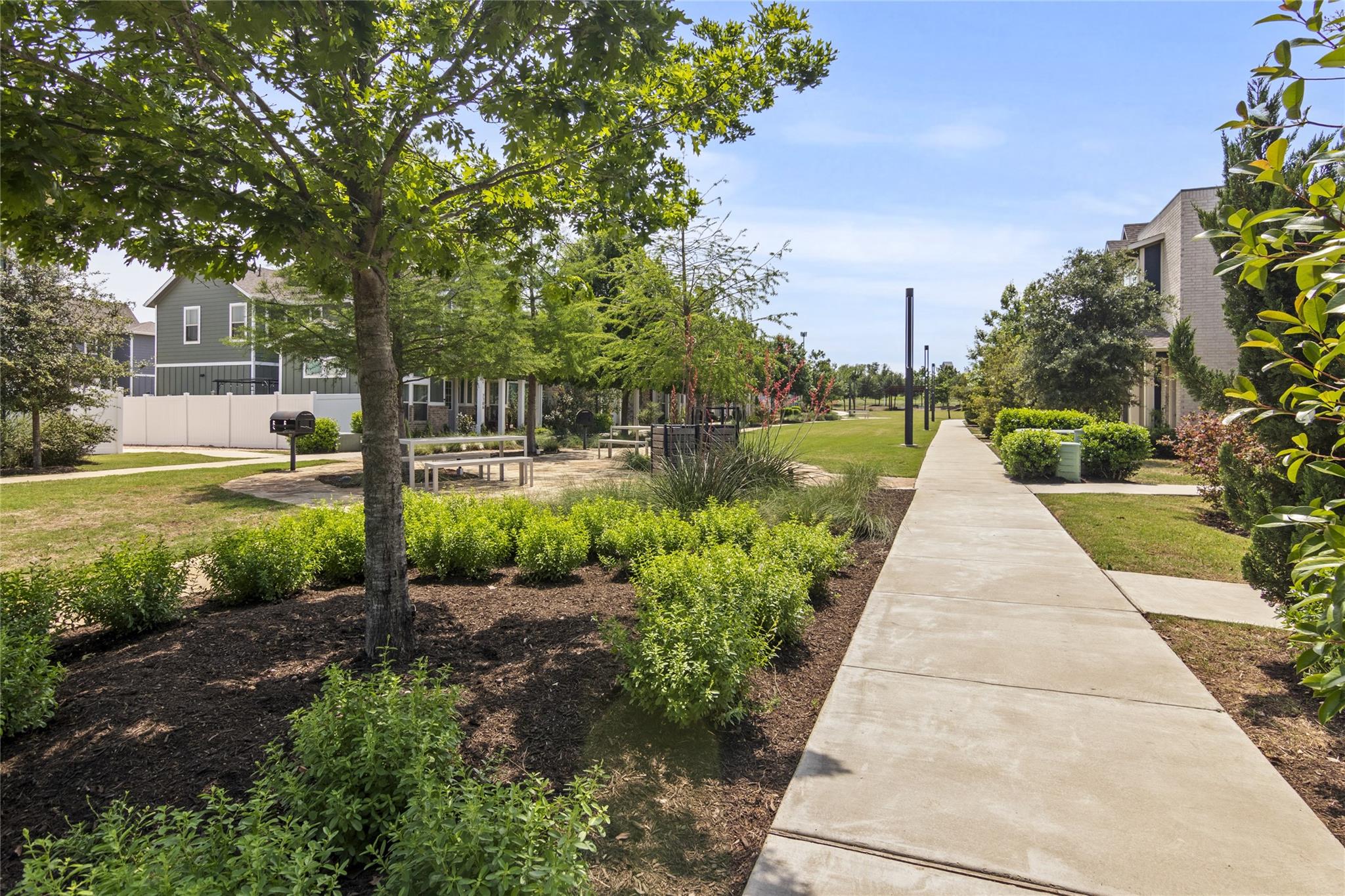 7703 Frida Bnd, Austin, TX 78744