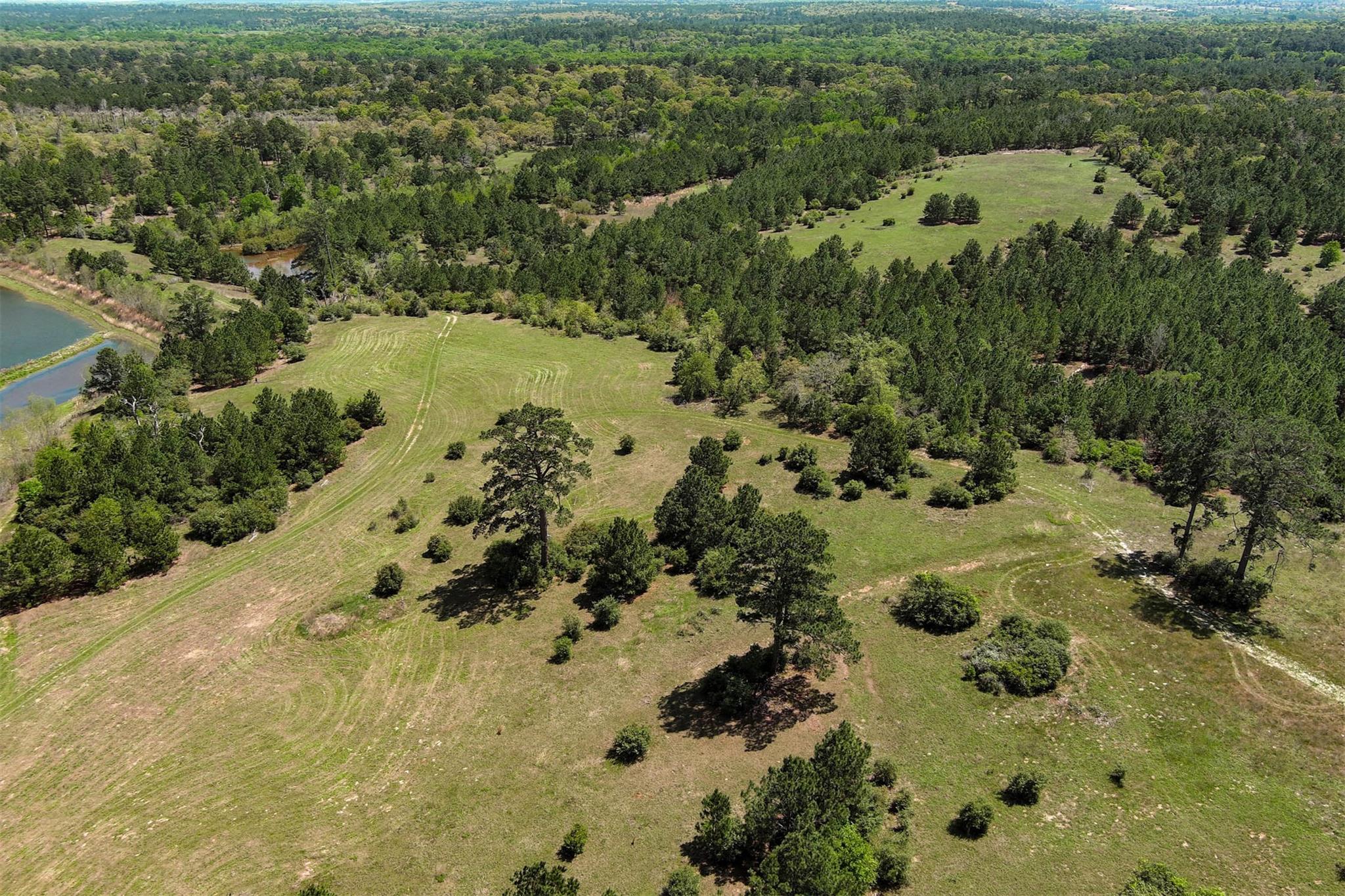 983 Hwy 21 E., Bastrop, TX 78602