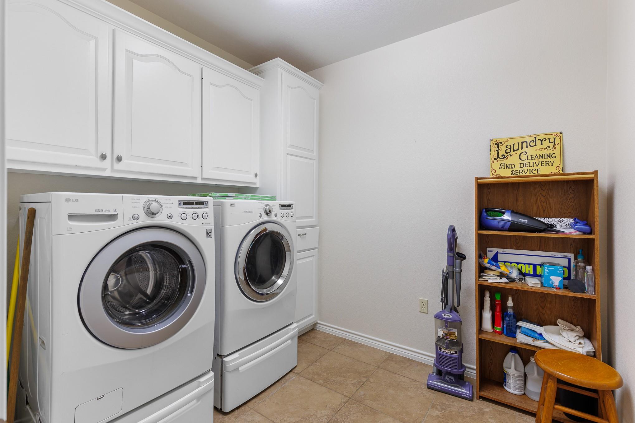 739 Birch Ln, Cottonwood Shores, TX 78657