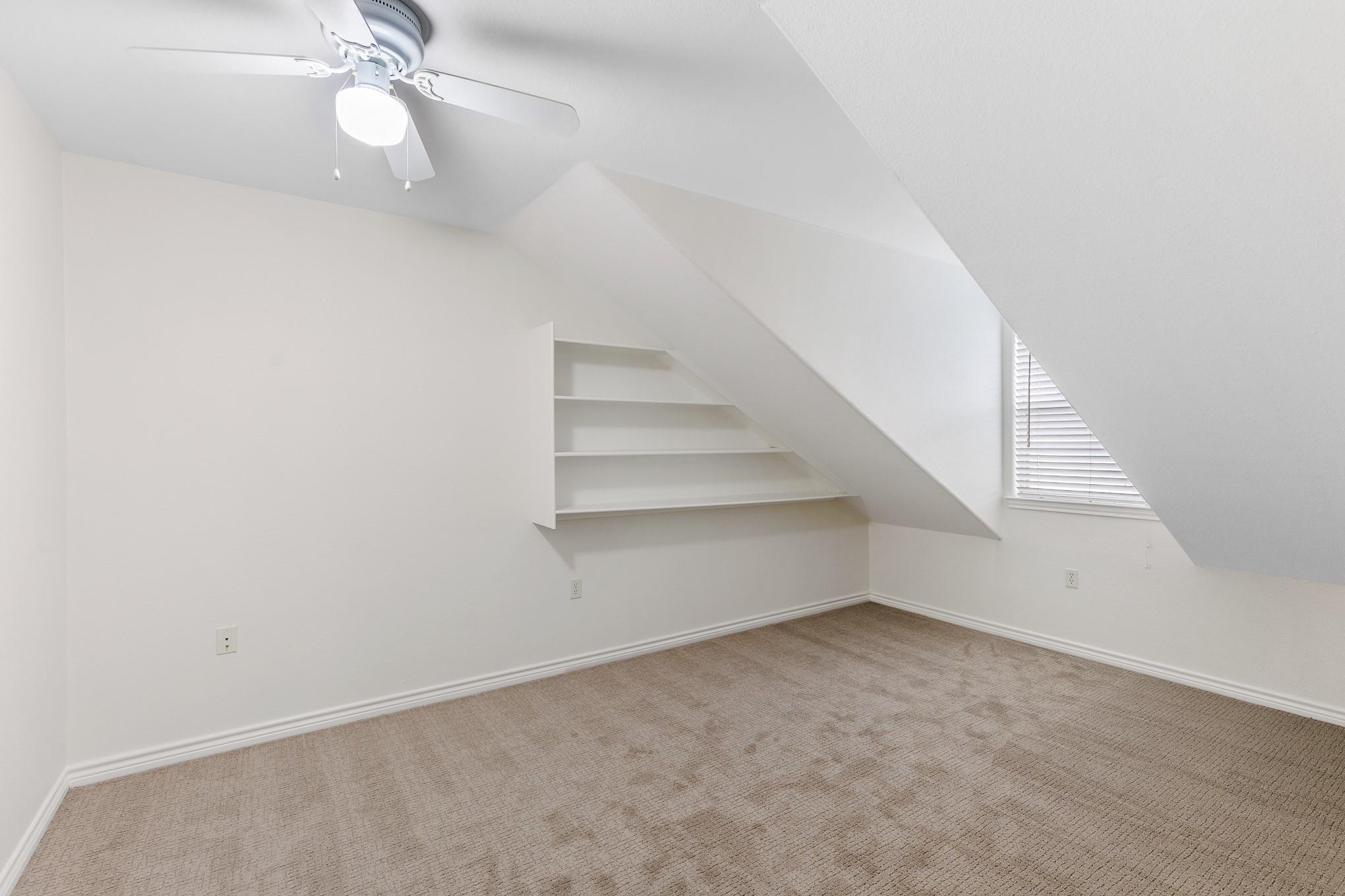 739 Birch Ln, Cottonwood Shores, TX 78657