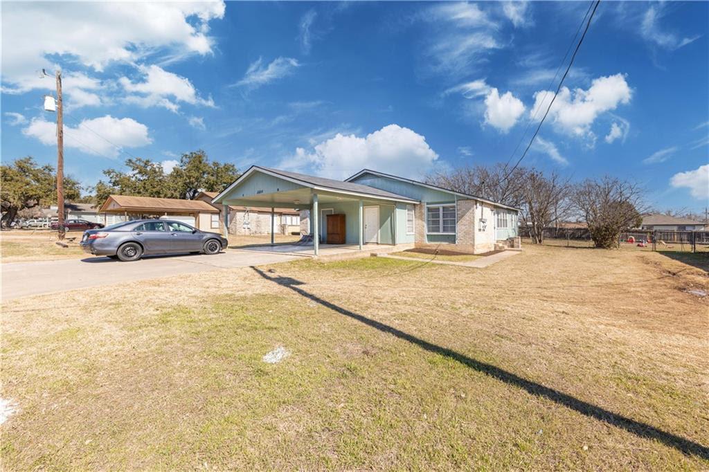2604 S Bagdad Rd # B, Leander, TX 78641