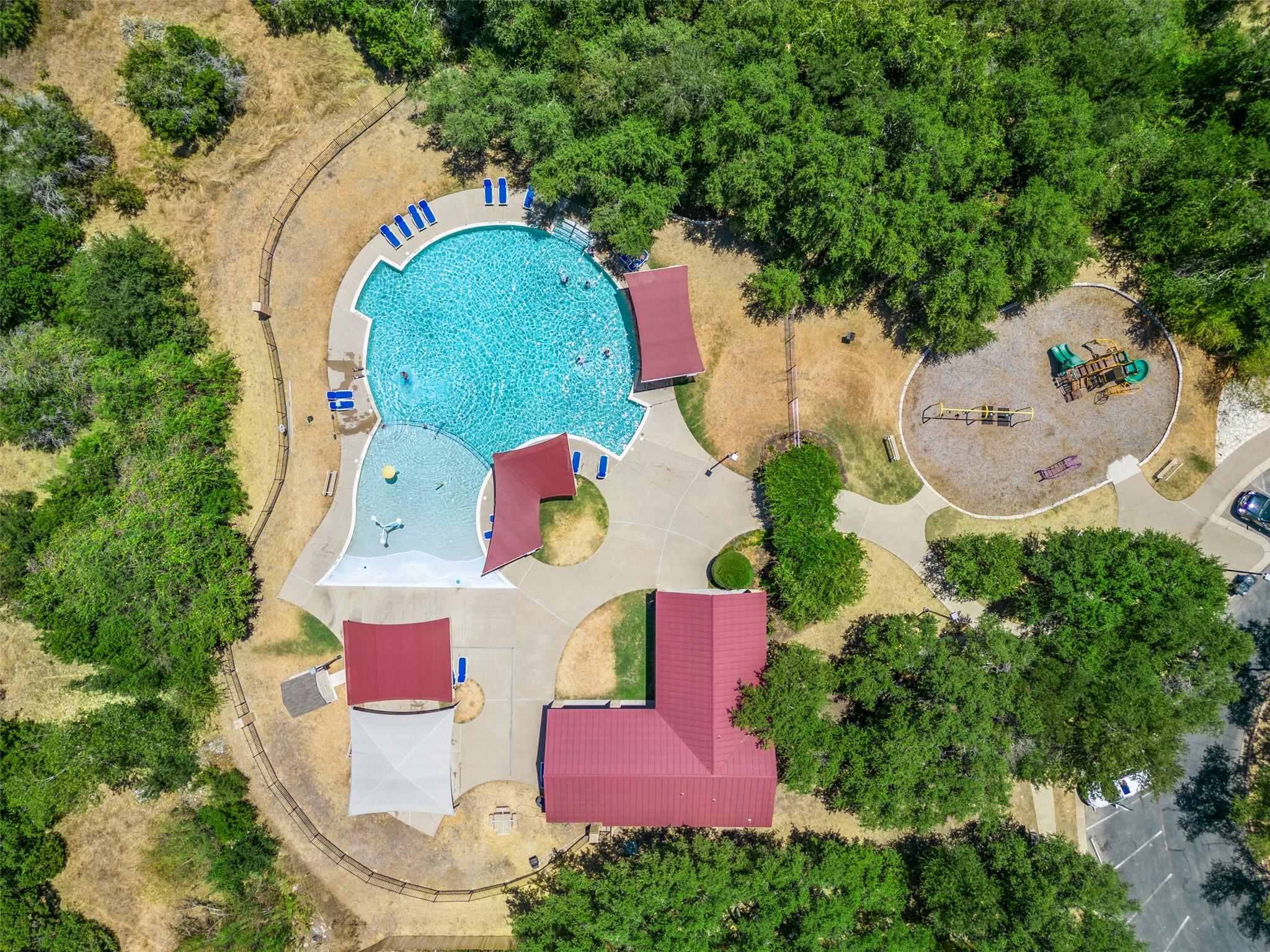 713 Hummingbird Ln, Leander, TX 78641