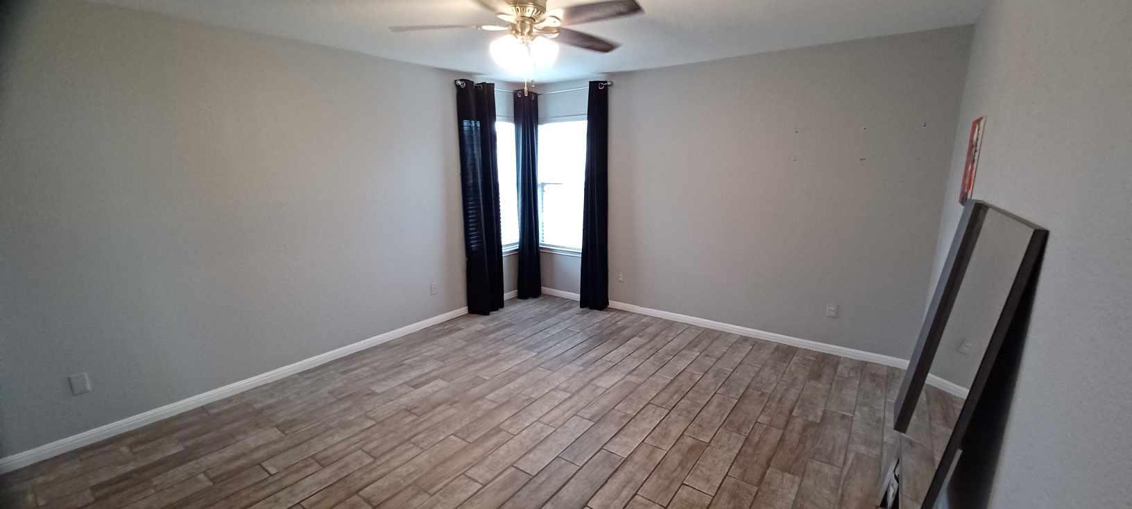 325 Wimberley St, Hutto, TX 78634