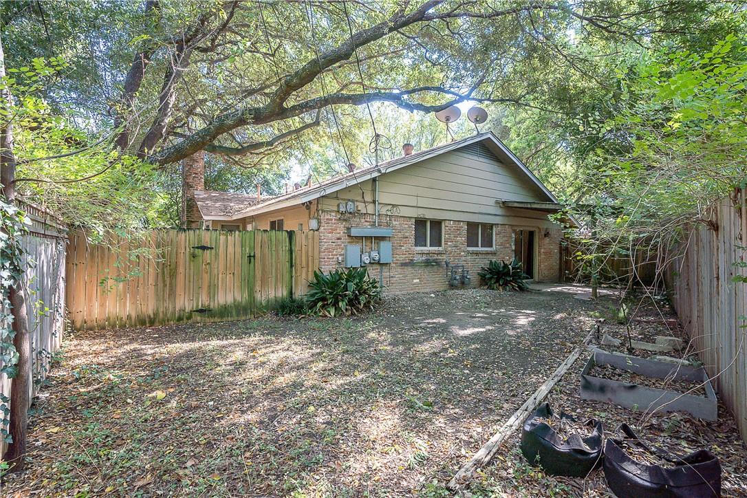 9104 Quail Creek Dr # B, Austin, TX 78758