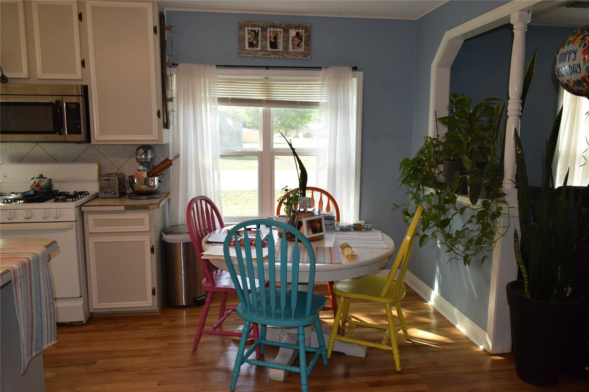 1200 NE 5th St, Smithville, TX 78957