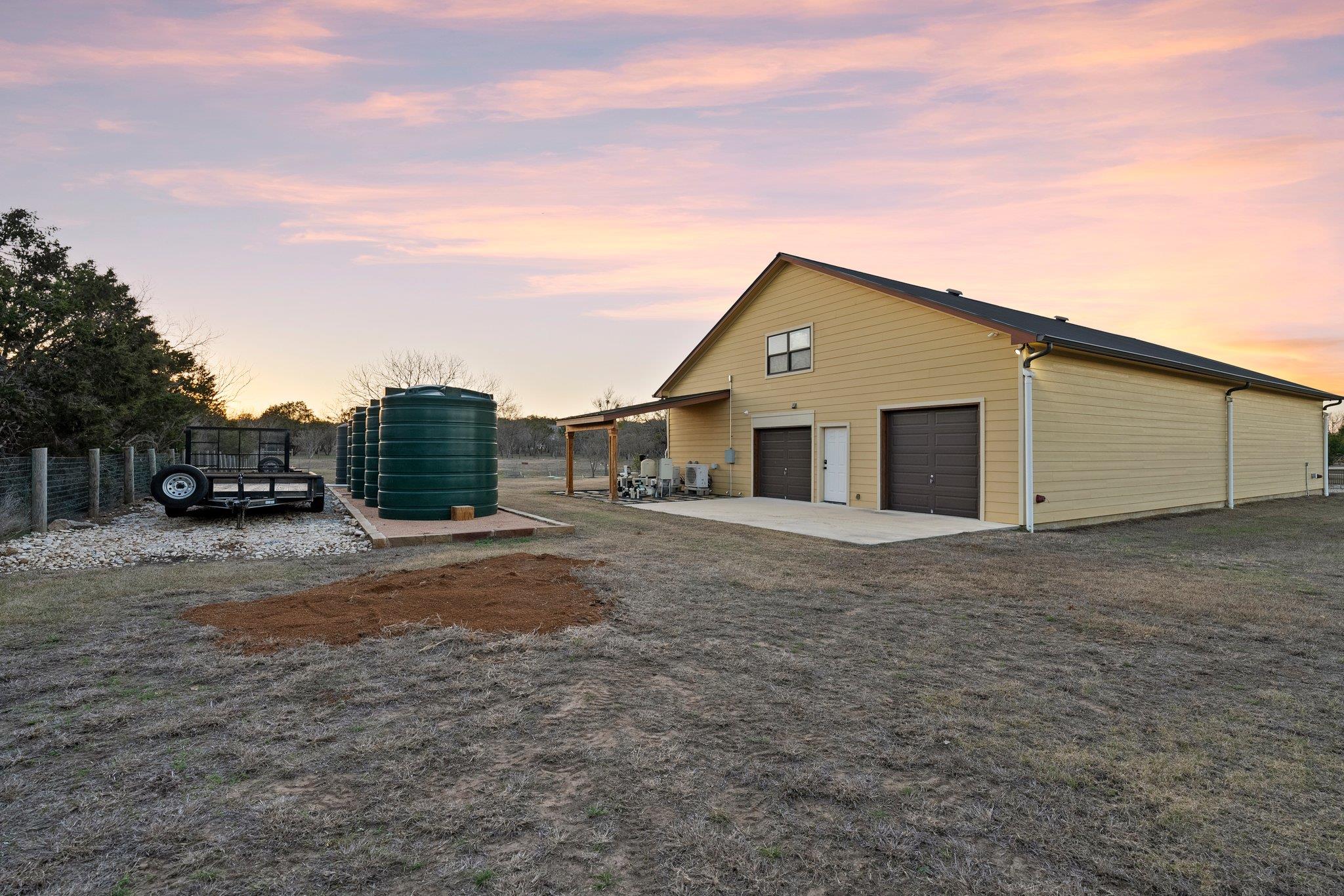 115 Oak Meadow Trl, Spicewood, TX 78669