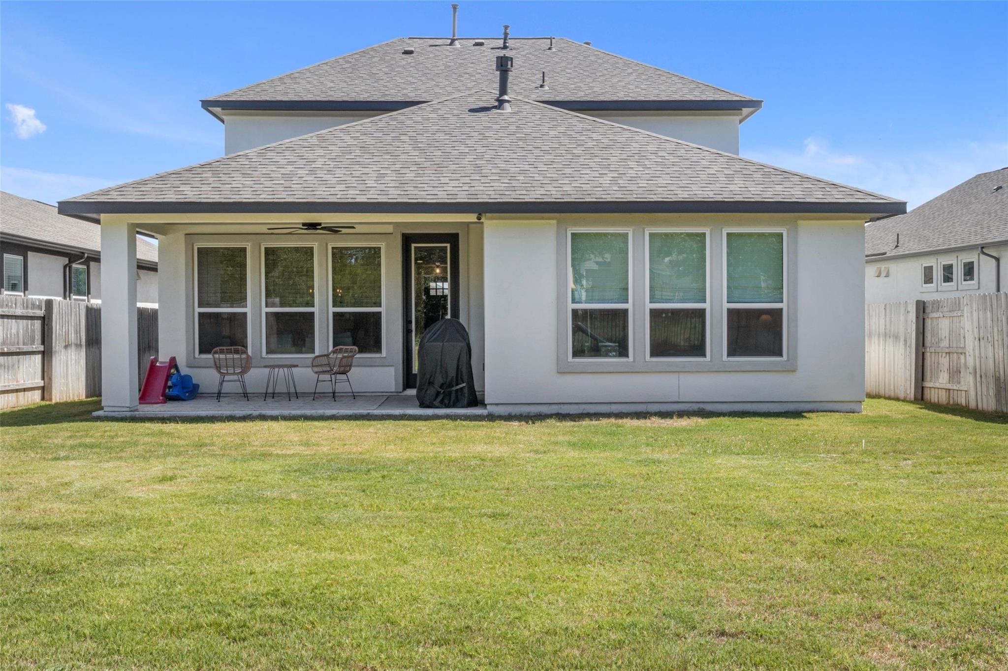 192 Yarbrough Dr, Dripping Springs, TX 78620