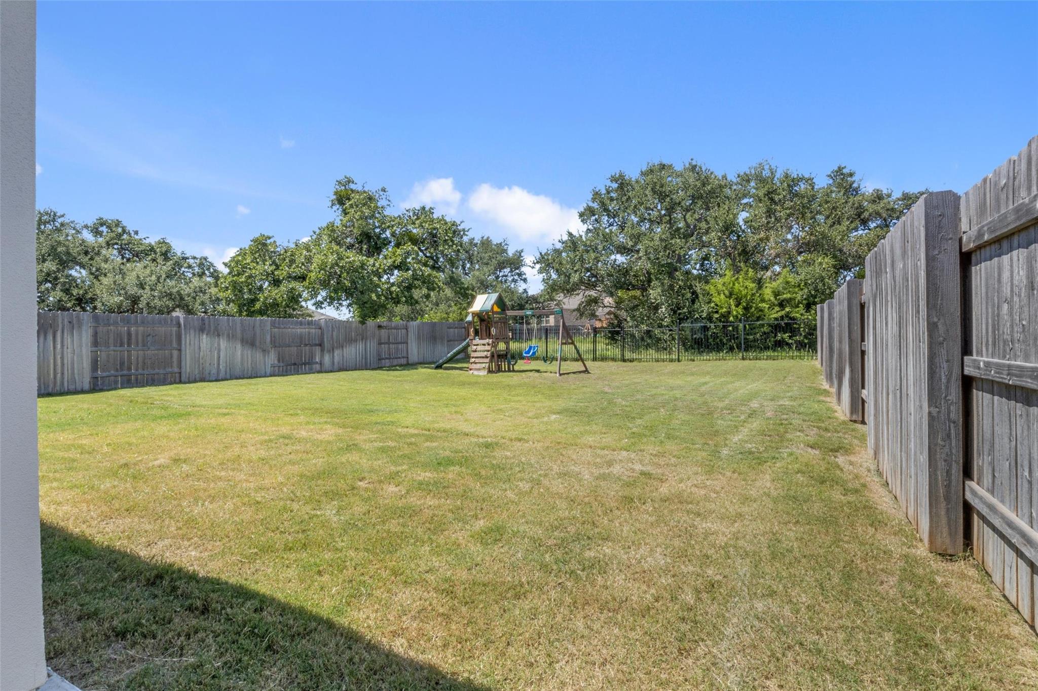 192 Yarbrough Dr, Dripping Springs, TX 78620