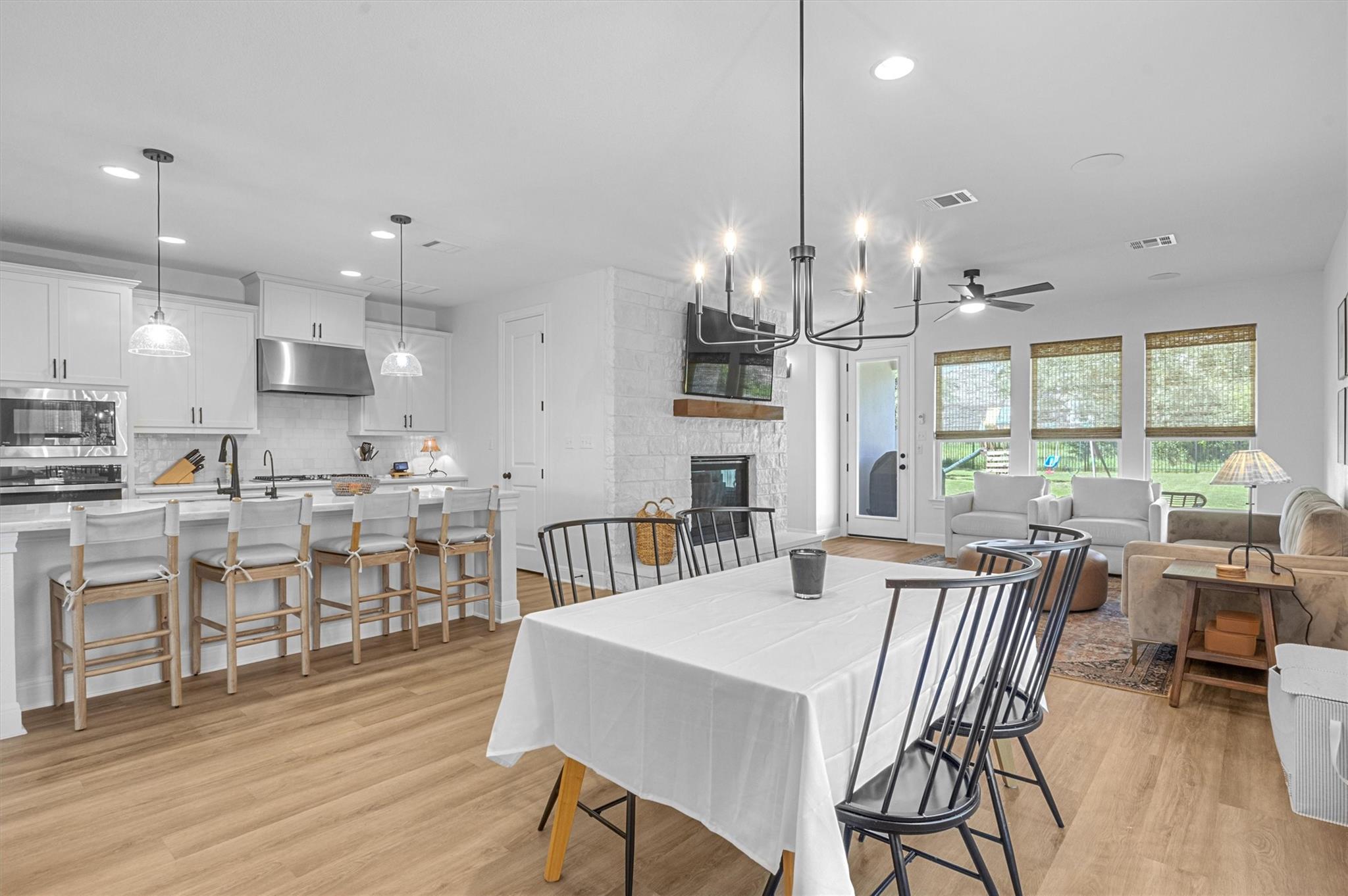 192 Yarbrough Dr, Dripping Springs, TX 78620