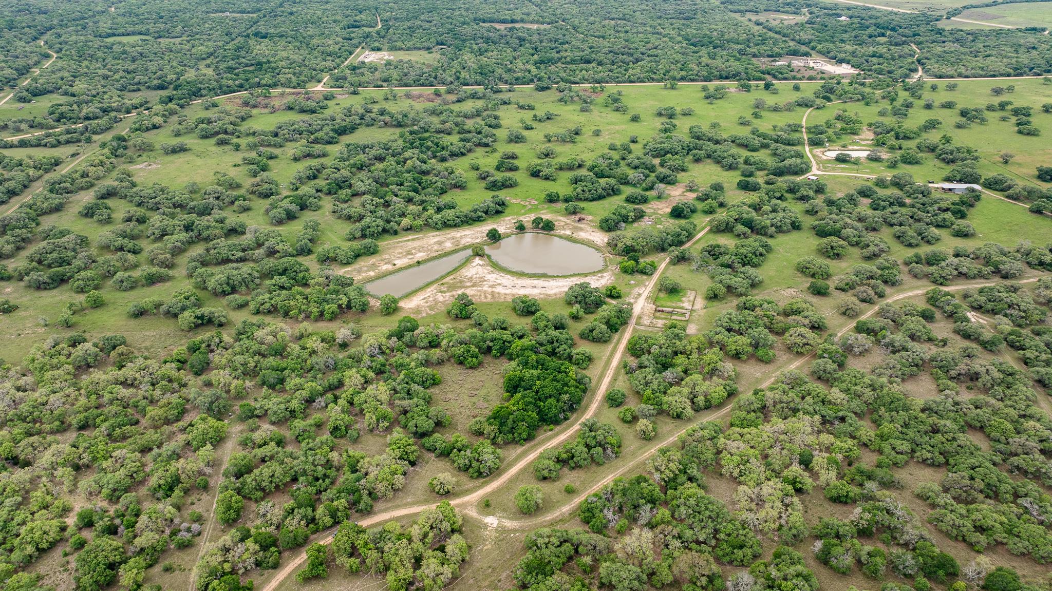 3814 CR 19, Hallettsville, TX 77964