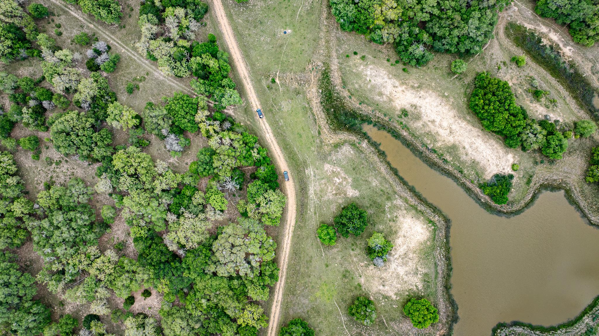 3814 CR 19, Hallettsville, TX 77964