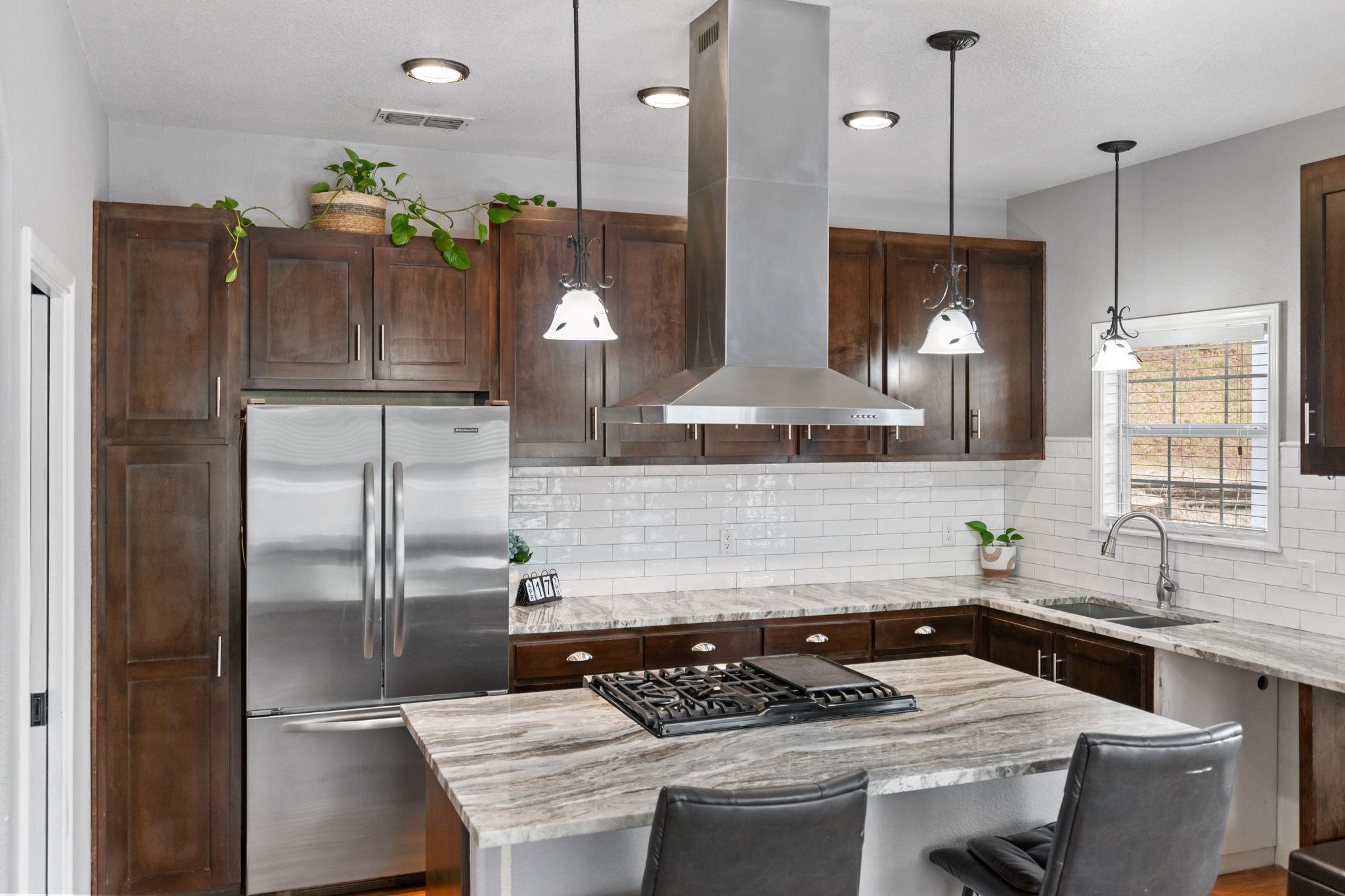 129 Valley Spur, Smithville, TX 78957