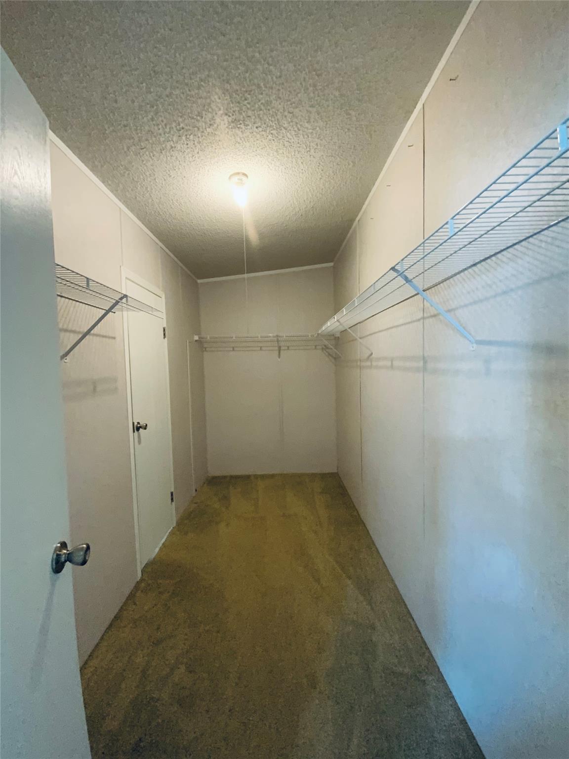 525 South Chambers St, Giddings, TX 78942