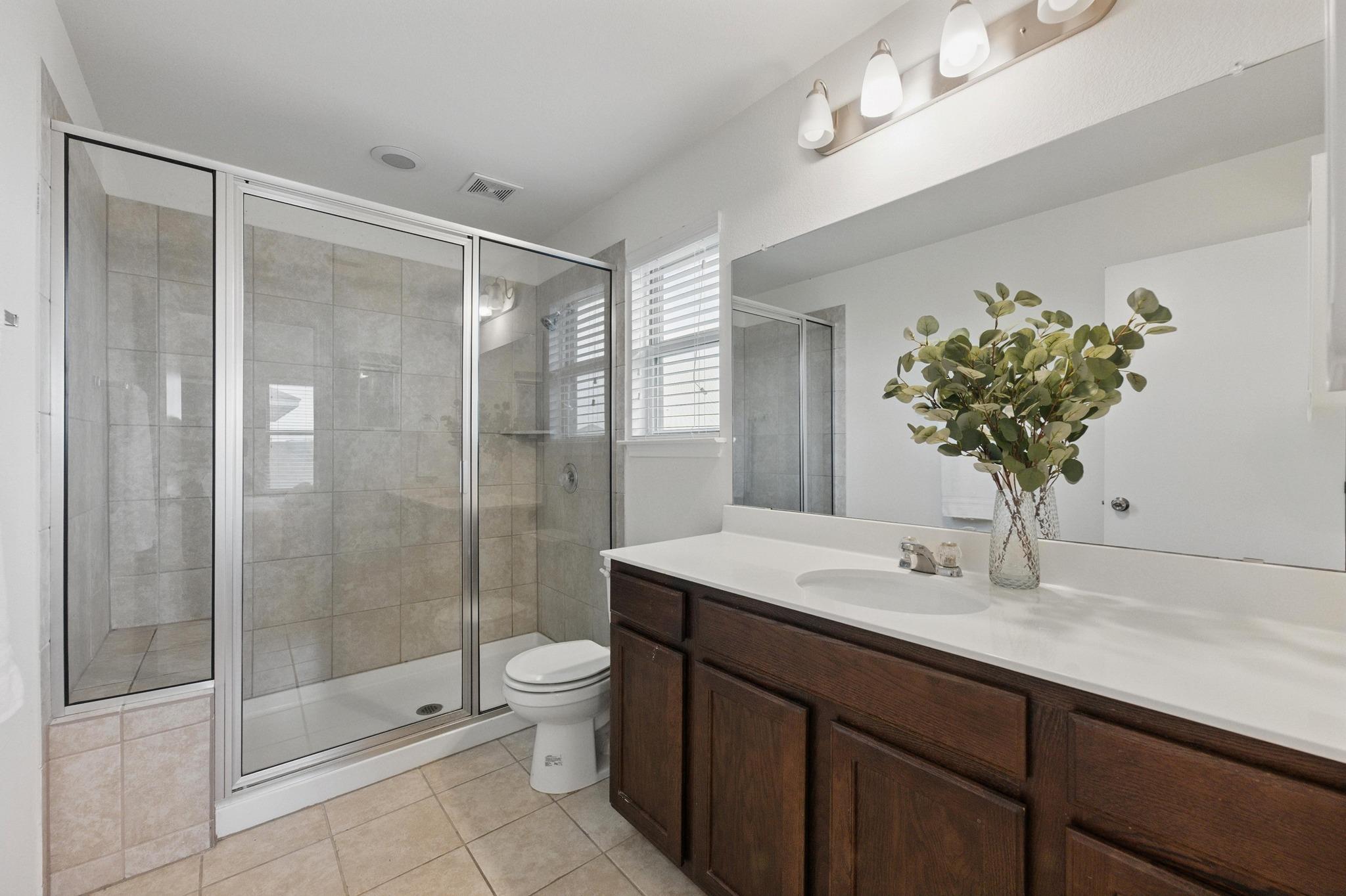 300 Wapiti Rd, Buda, TX 78610