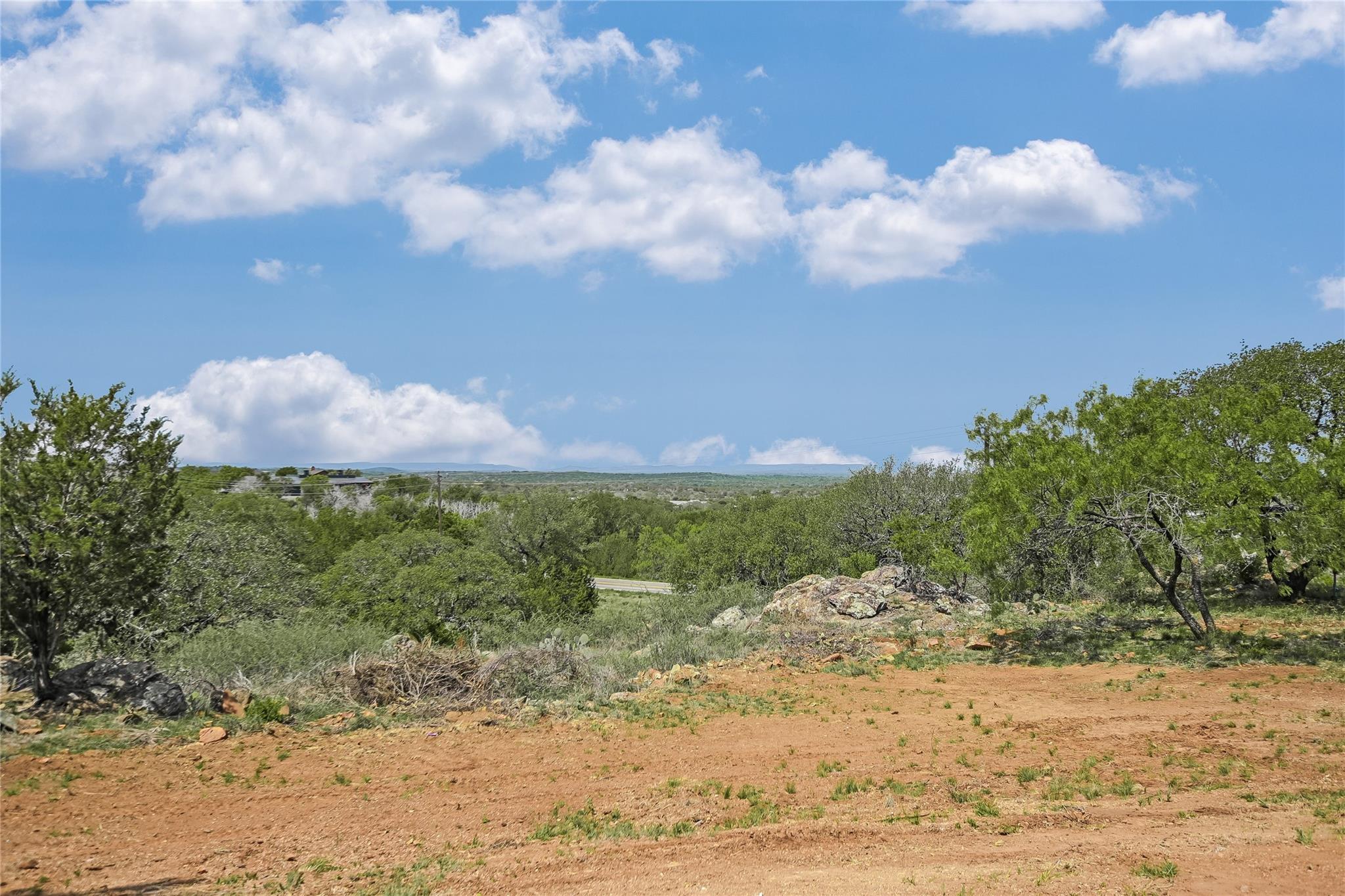 418 The Hills Rd, Horseshoe Bay, TX 78657