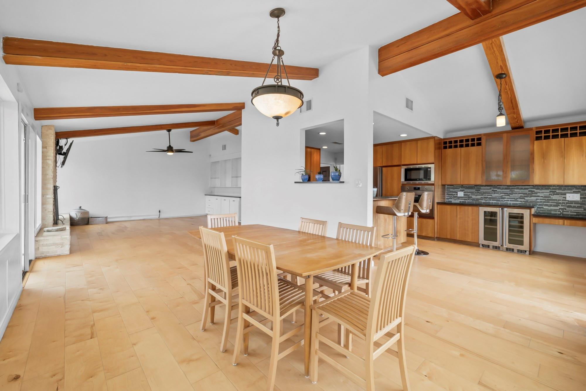 3935 Lago Vista Dr, Austin, TX 78734